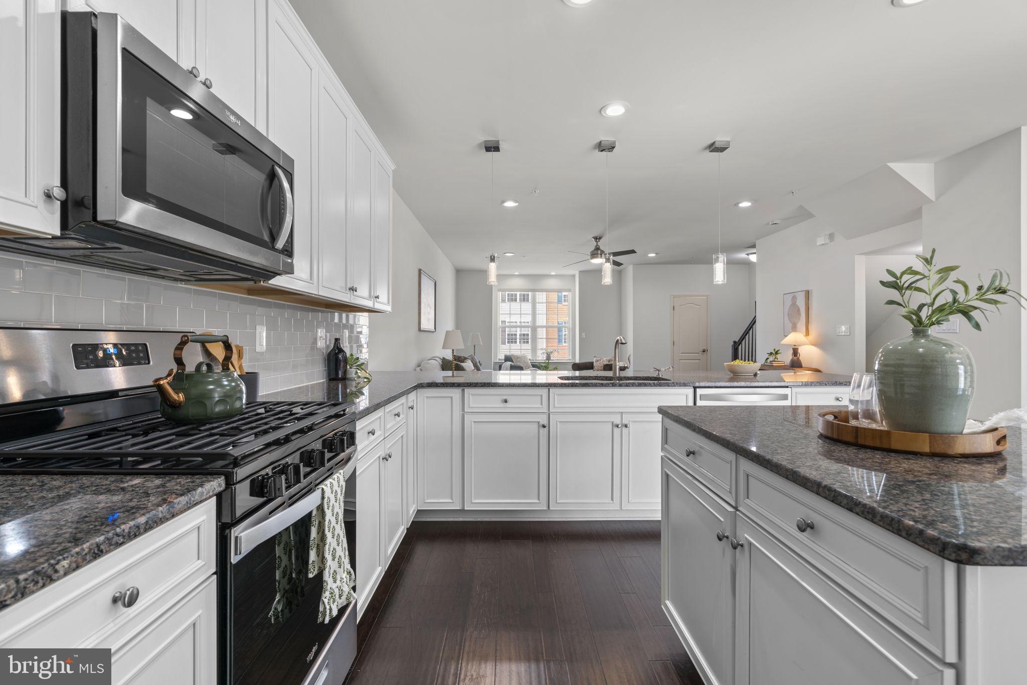 MORRIS PLACE - Residential