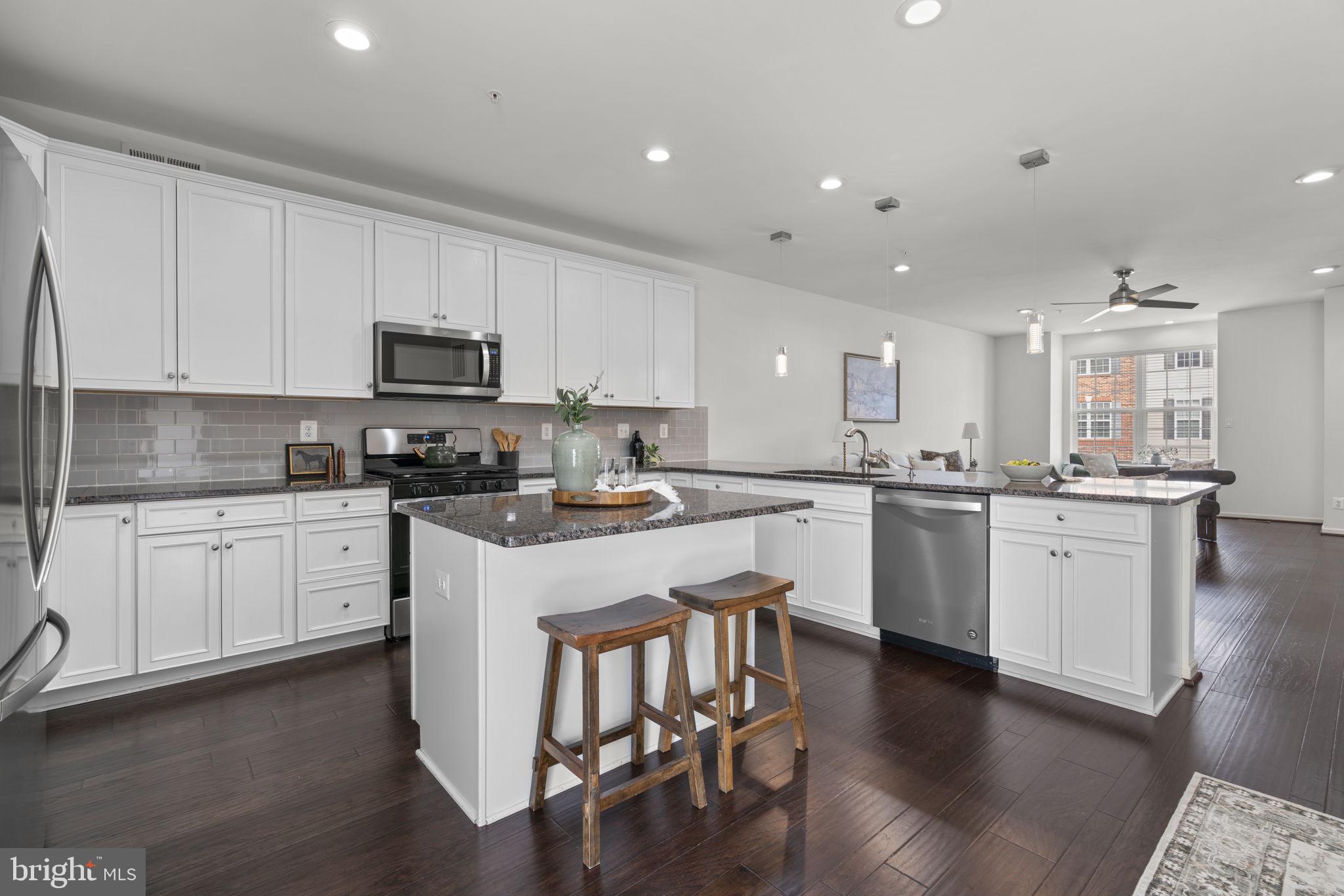 MORRIS PLACE - Residential