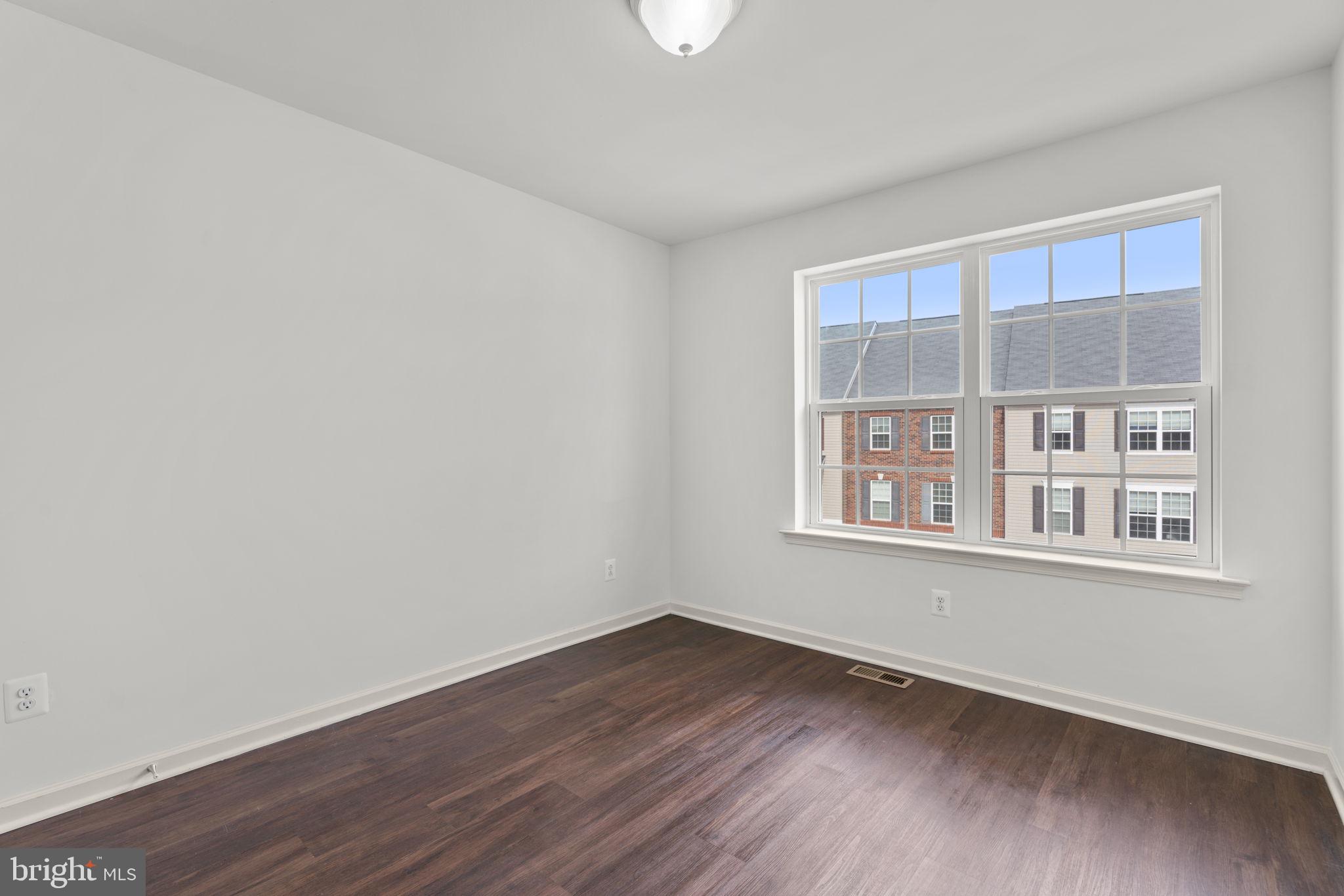 MORRIS PLACE - Residential