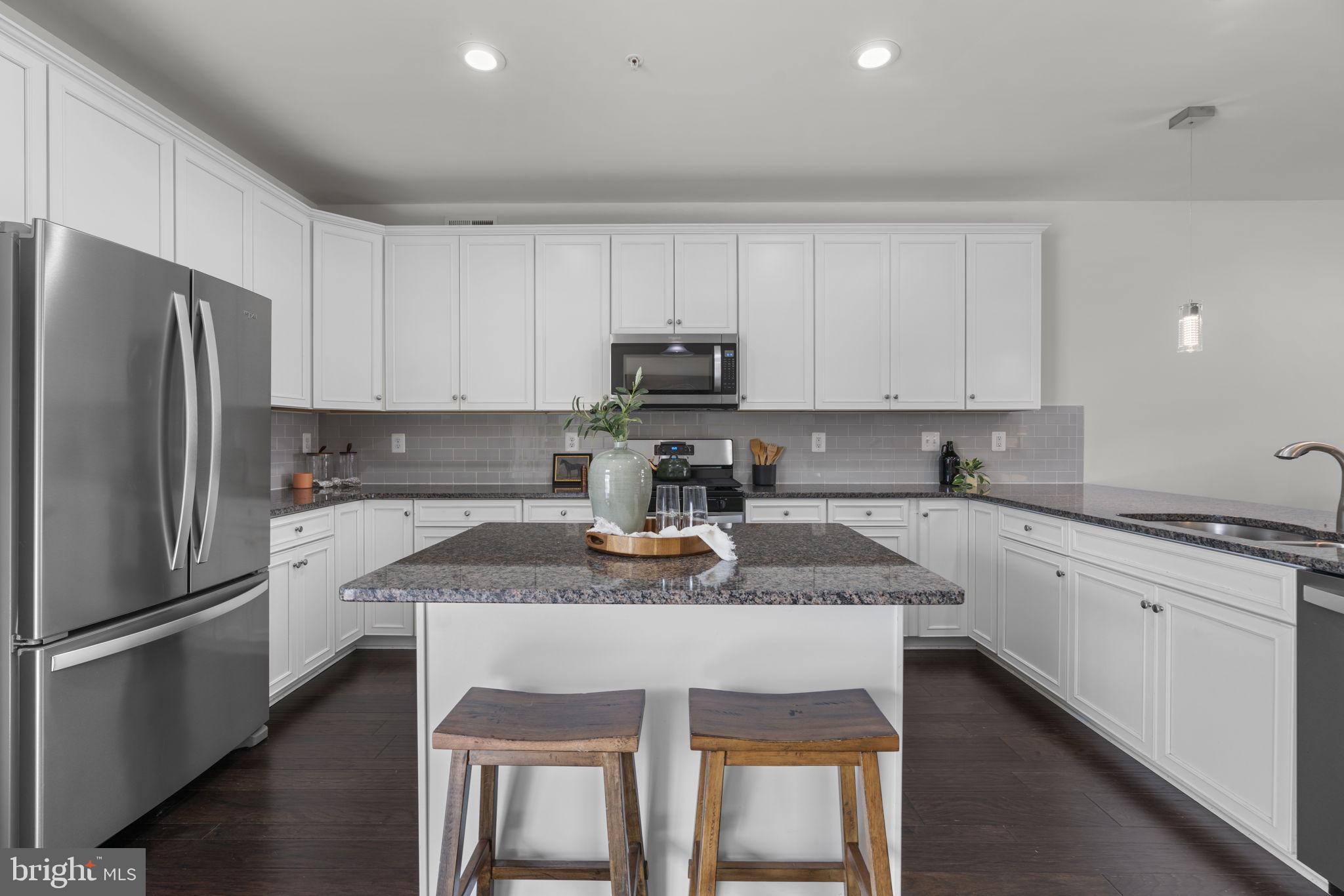 MORRIS PLACE - Residential