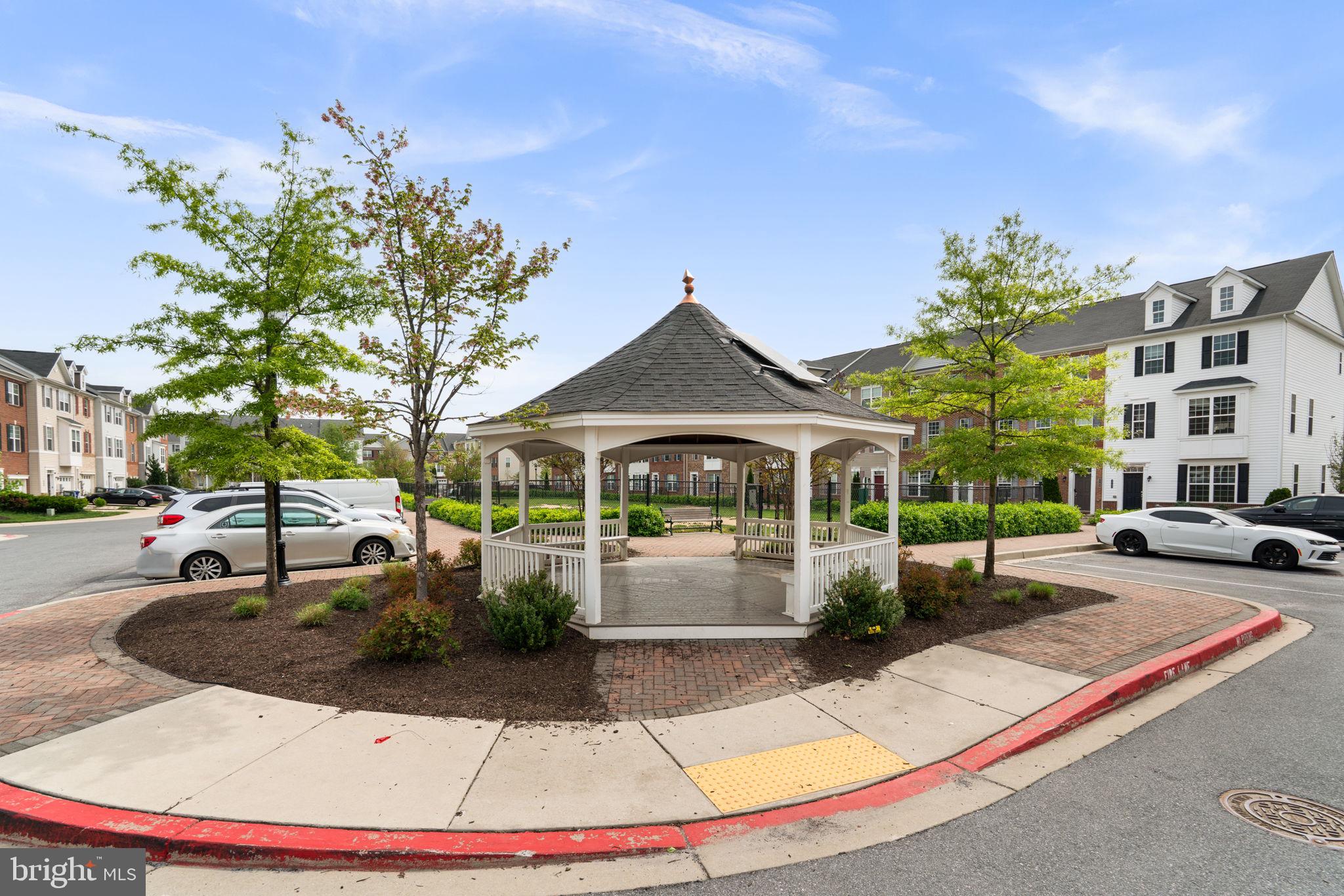 MORRIS PLACE - Residential