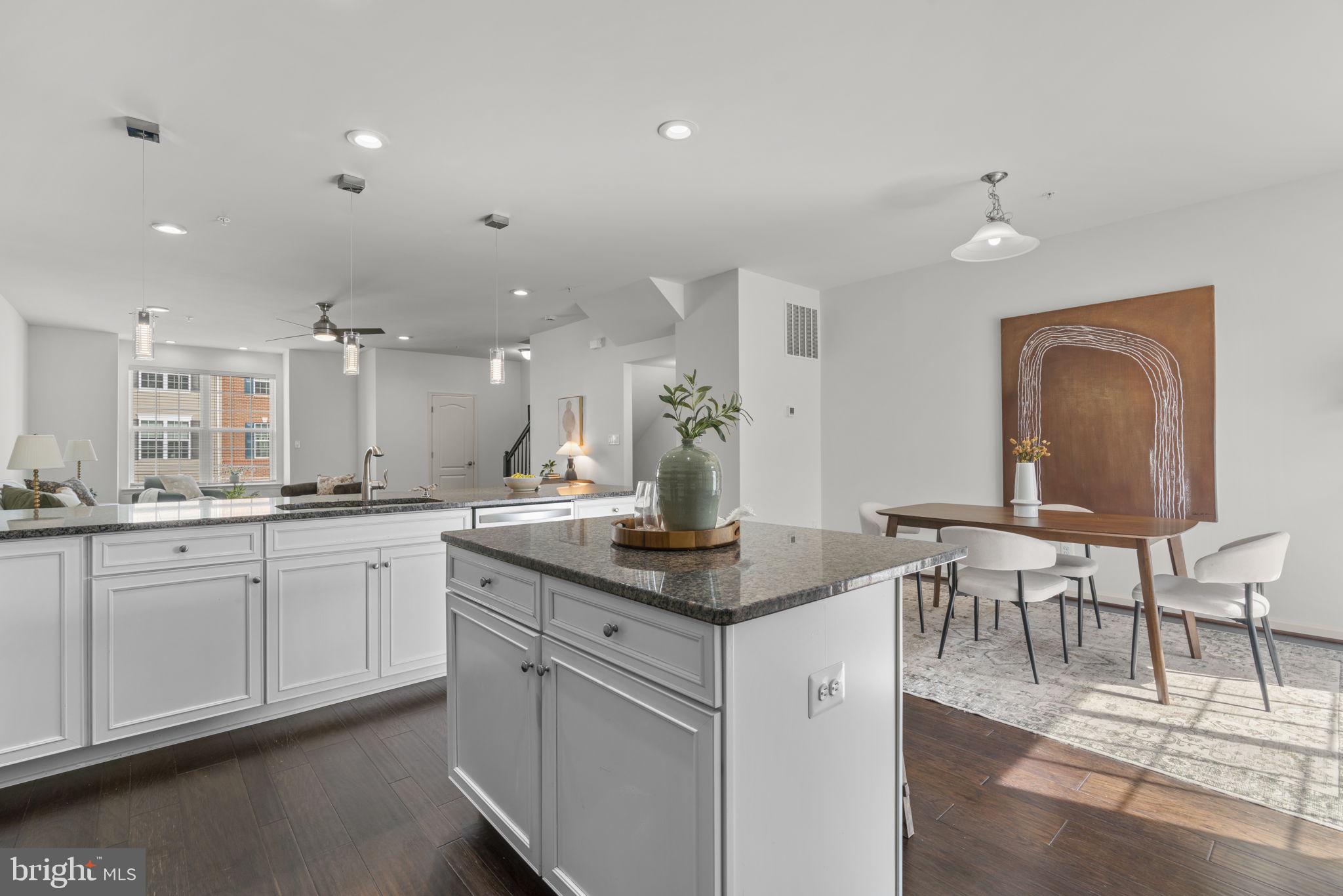 MORRIS PLACE - Residential