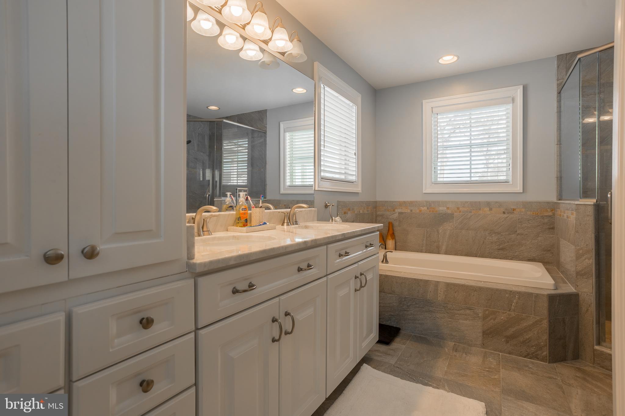 SEAGRASS PLANTATION - Residential