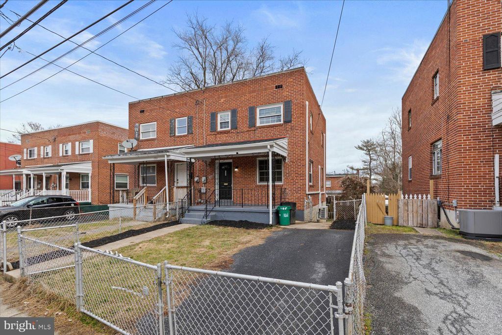 Photo of 735 STEVENS AVE, LANCASTER, PA 17602 (MLS # PALA2028664)