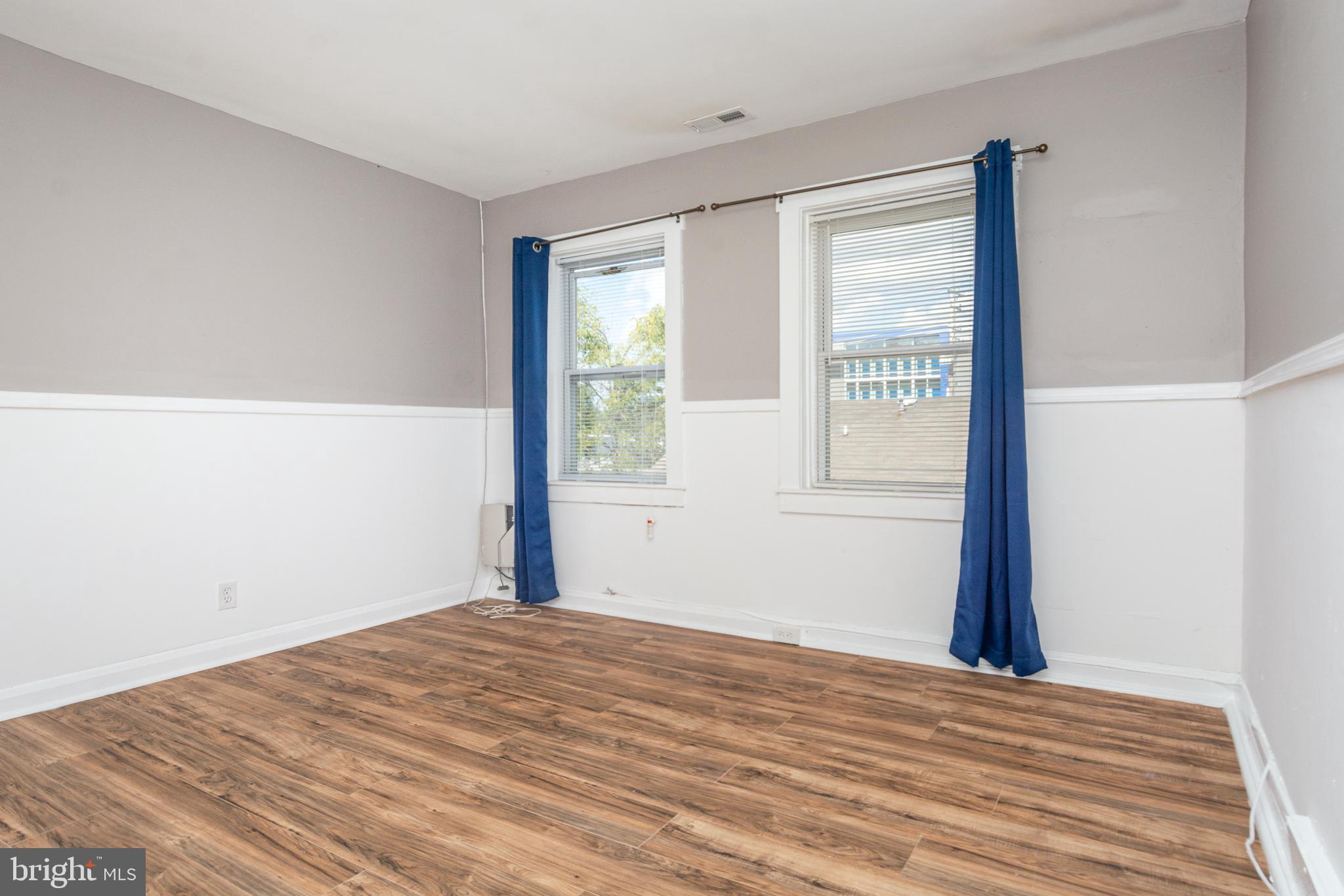 MIDDLE RIVER - Residential Lease