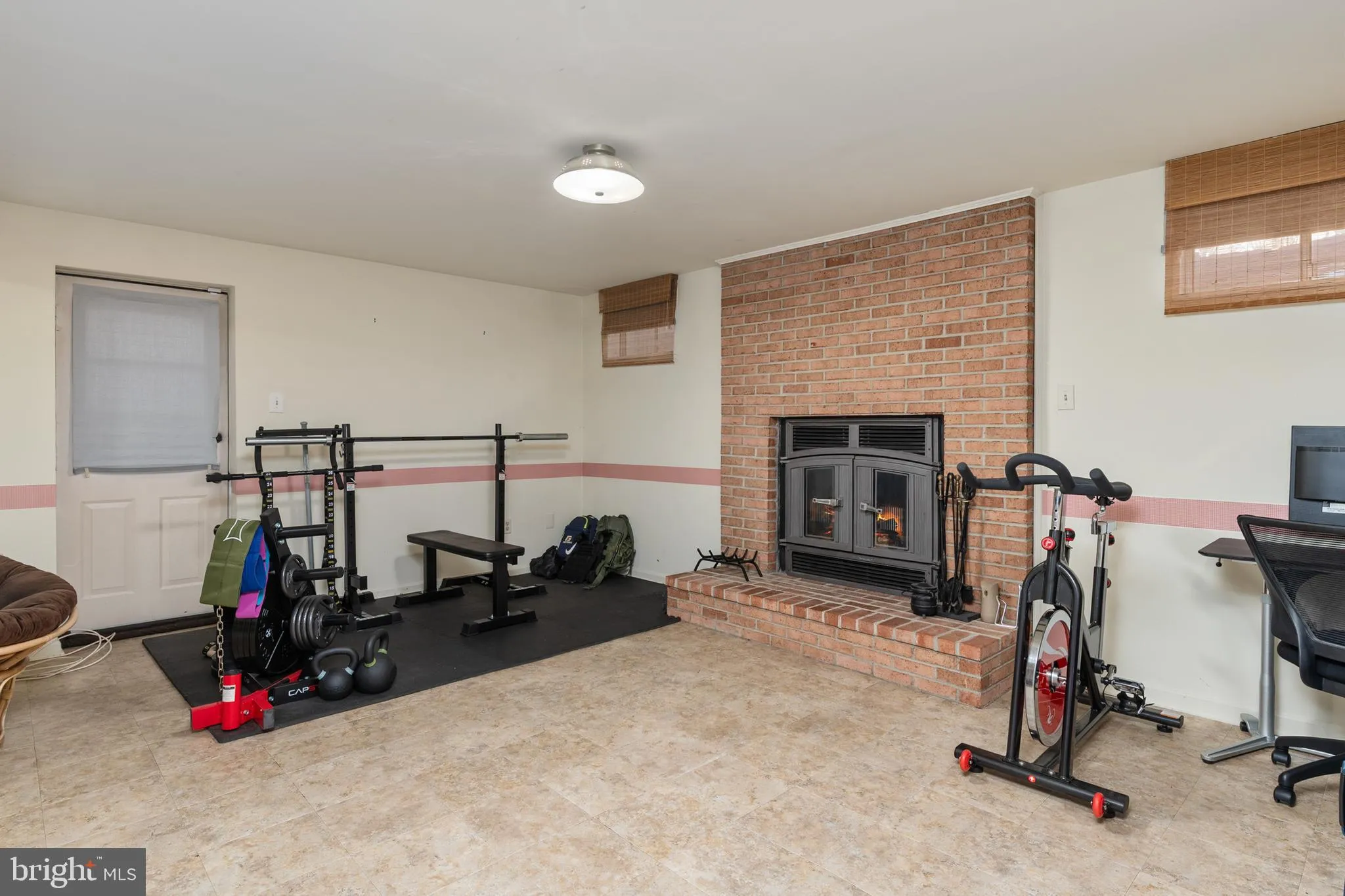 Upper Marlboro, Maryland 20772, United States, 2 Bedrooms Bedrooms, ,4 BathroomsBathrooms,Residential,Active,157603