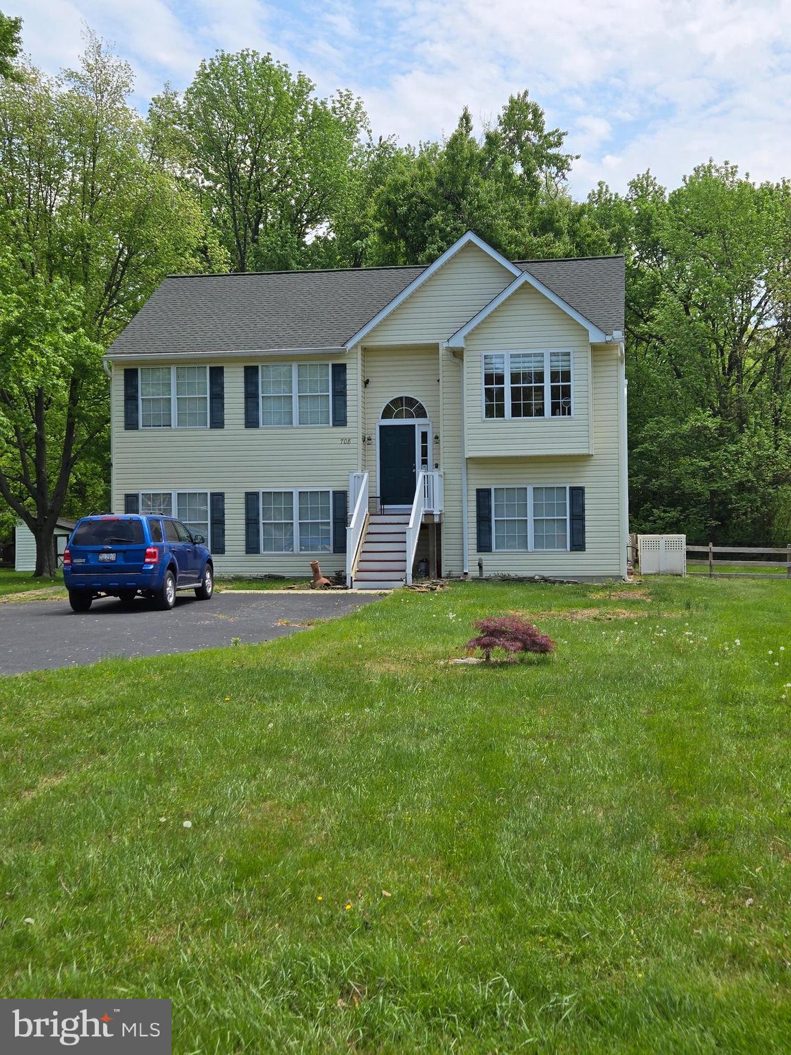 CLOVERFIELDS - Residential