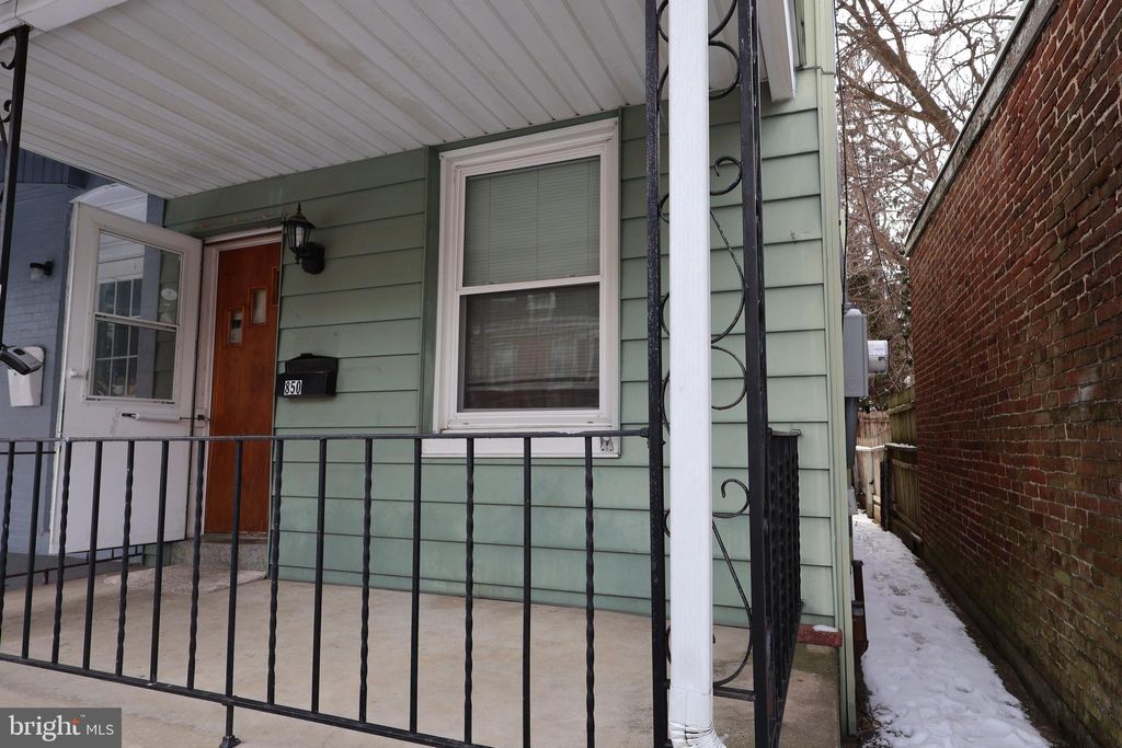 Photo of 850 Prangley Avenue, LANCASTER, PA 17603 (MLS # PALA2082274)