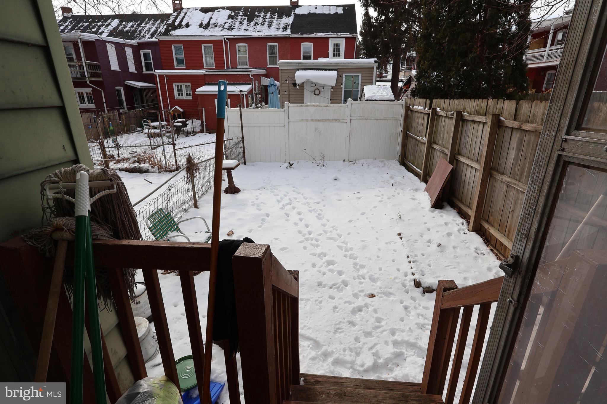 LANCASTER - Residential