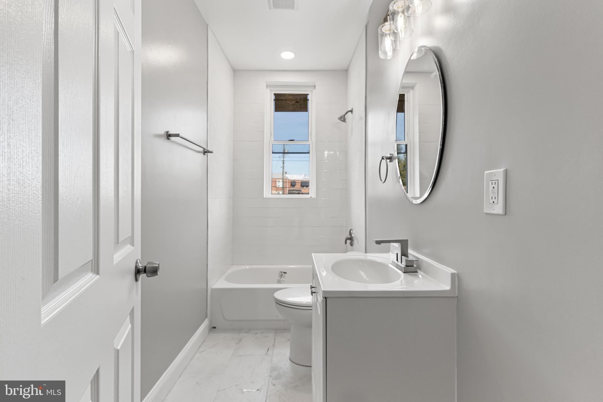 MONDAWMIN - Residential