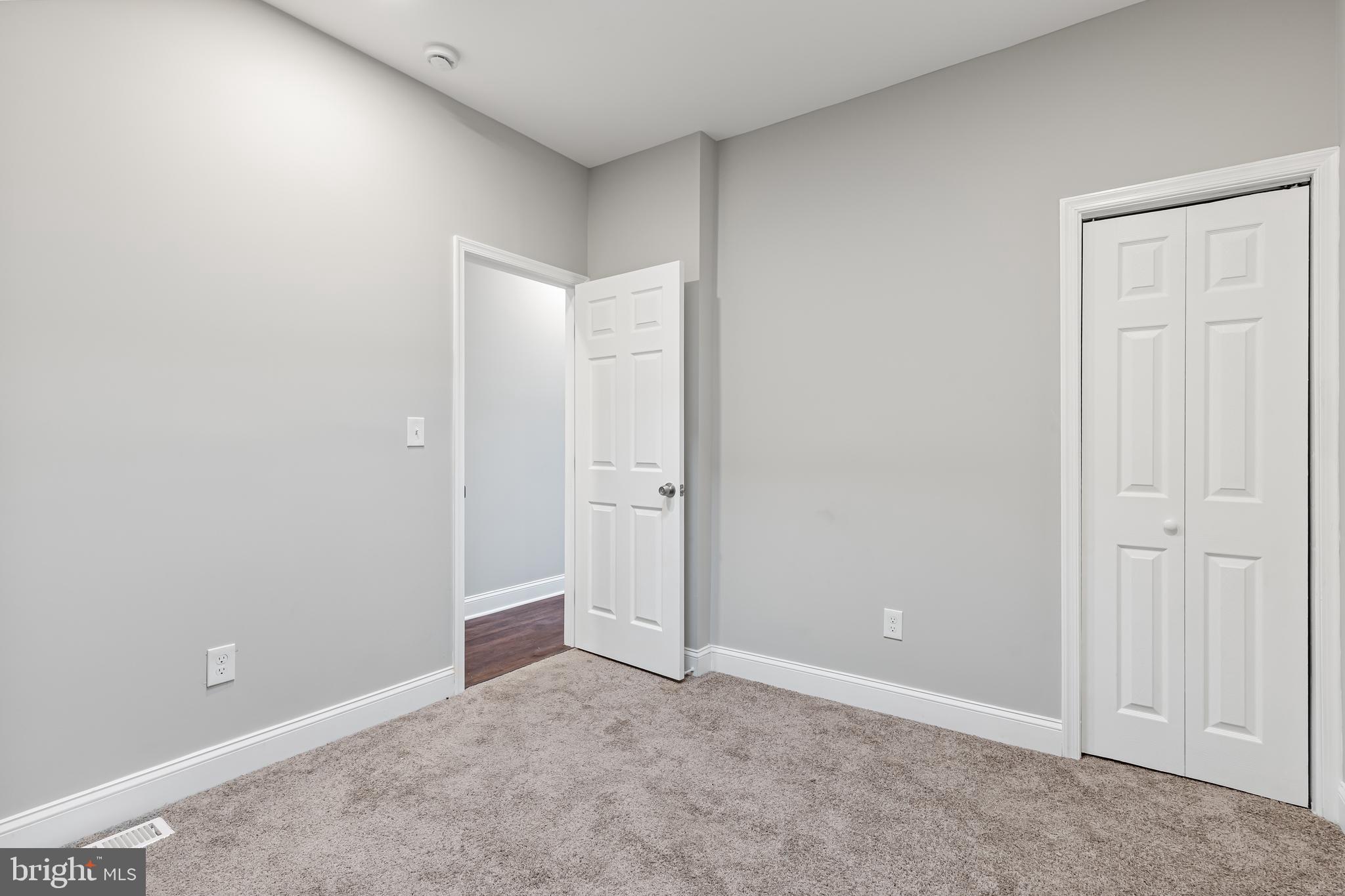 MONDAWMIN - Residential