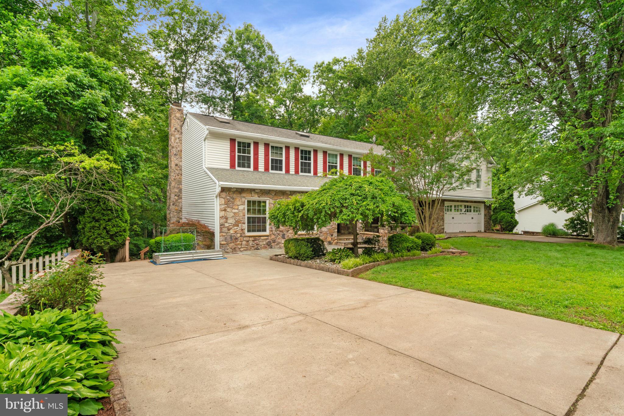 12522 SPRING DRIVE