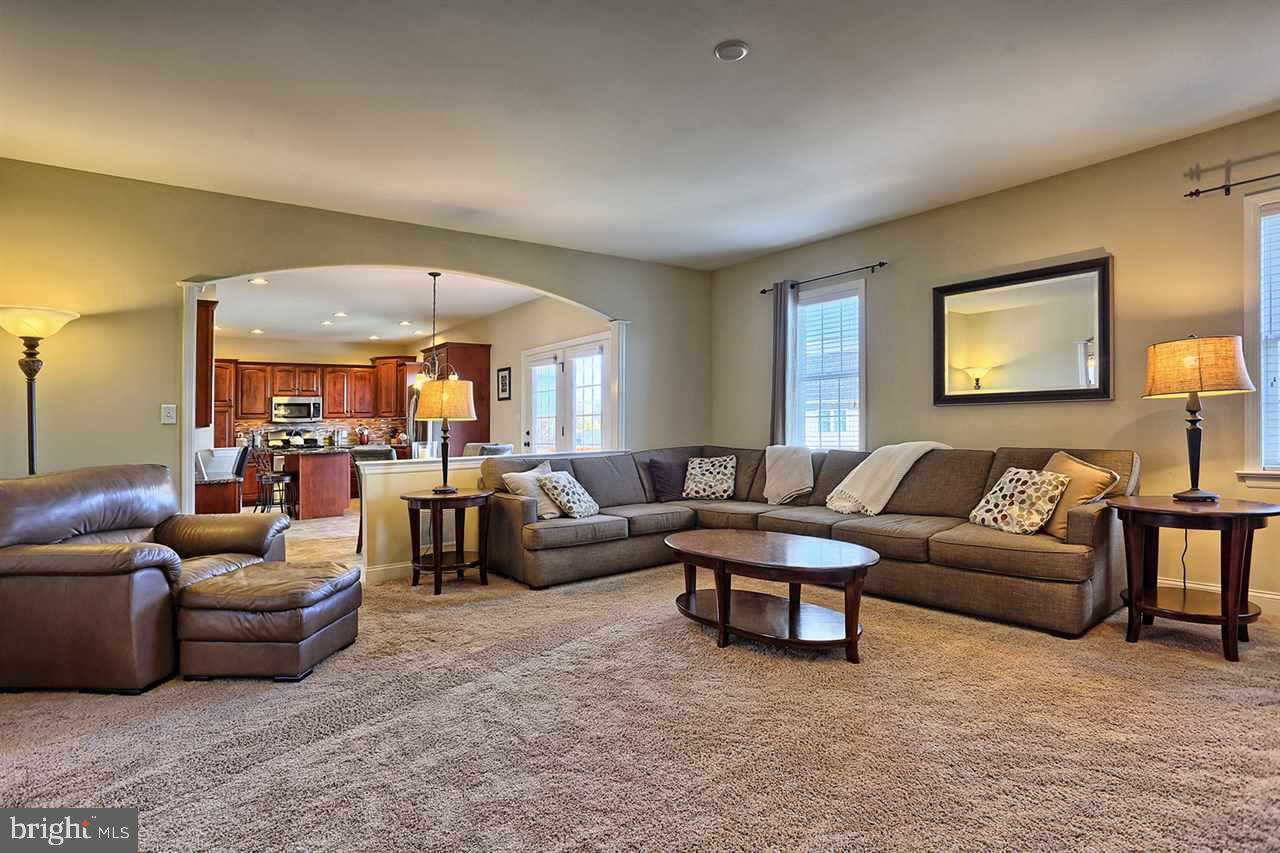 SOUTHERN MEADOWS - Residential