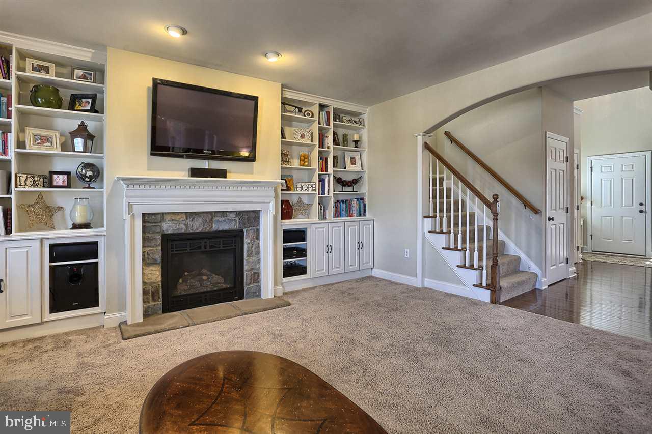SOUTHERN MEADOWS - Residential