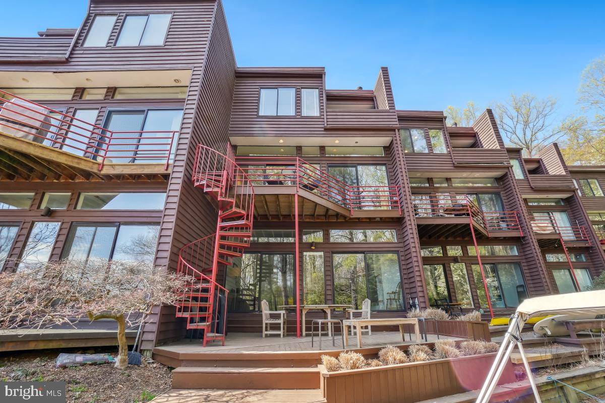 WESTCOVE - Residential