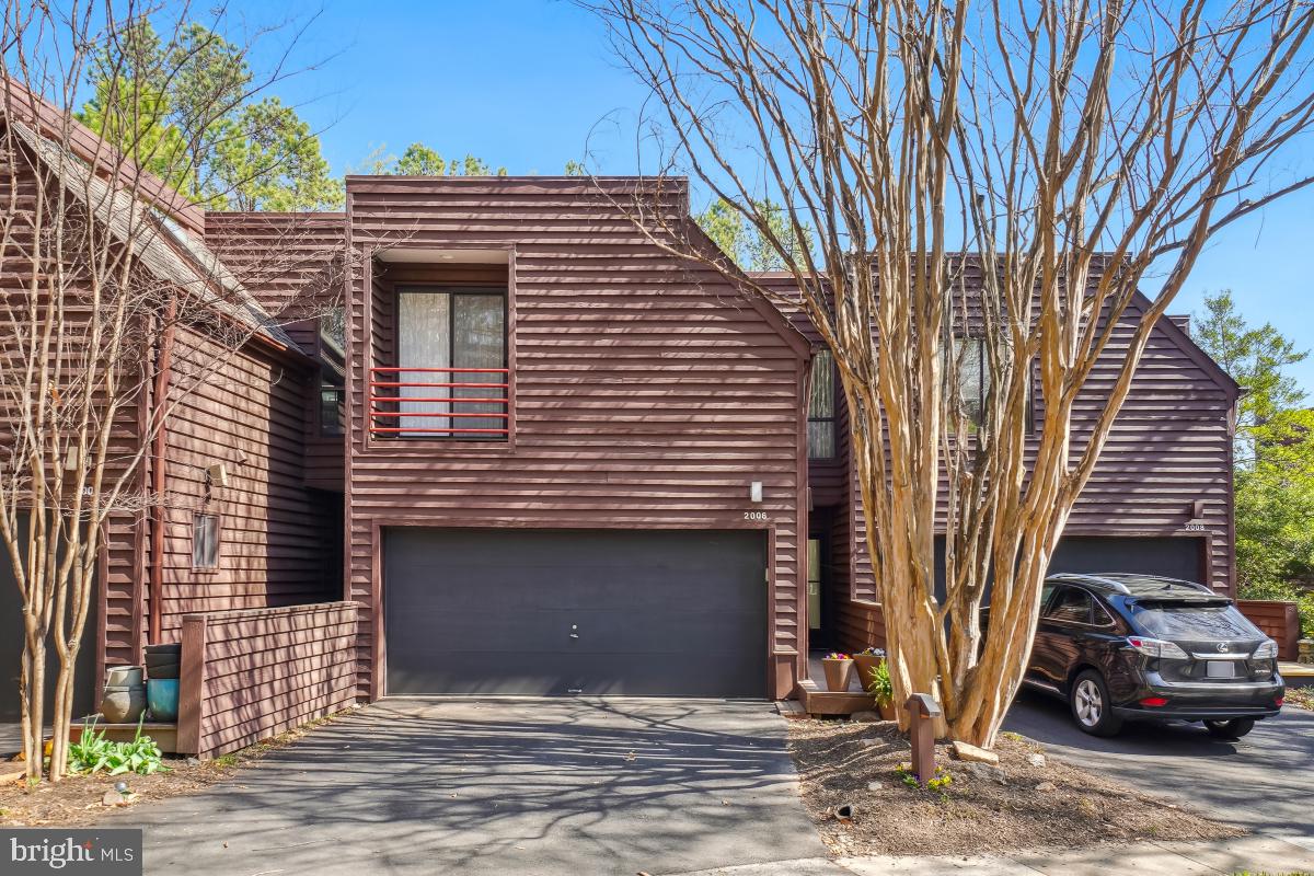 2006 TURTLE POND DRIVE