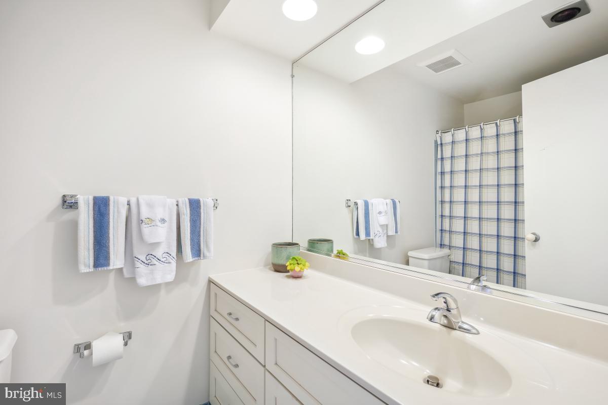 WESTCOVE - Residential