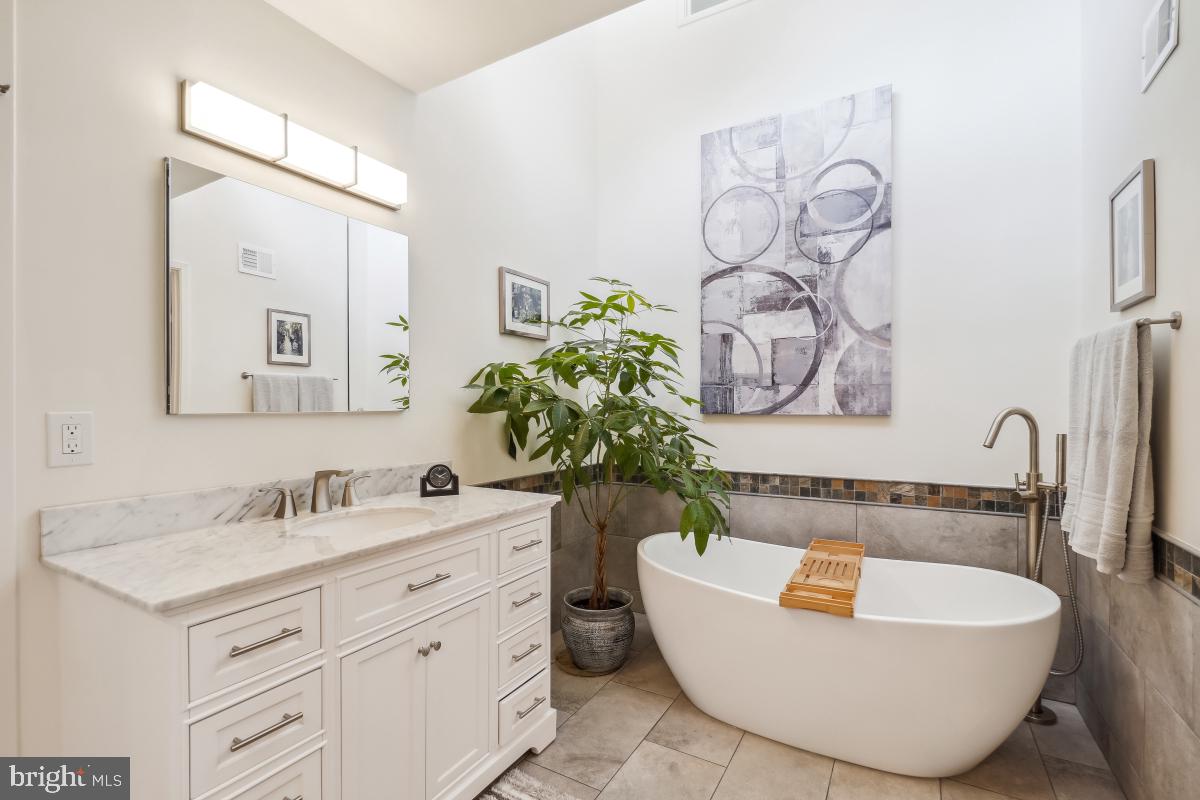 WESTCOVE - Residential