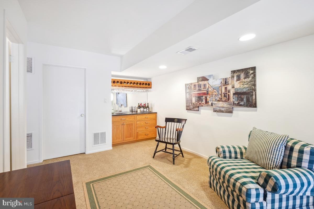 WESTCOVE - Residential