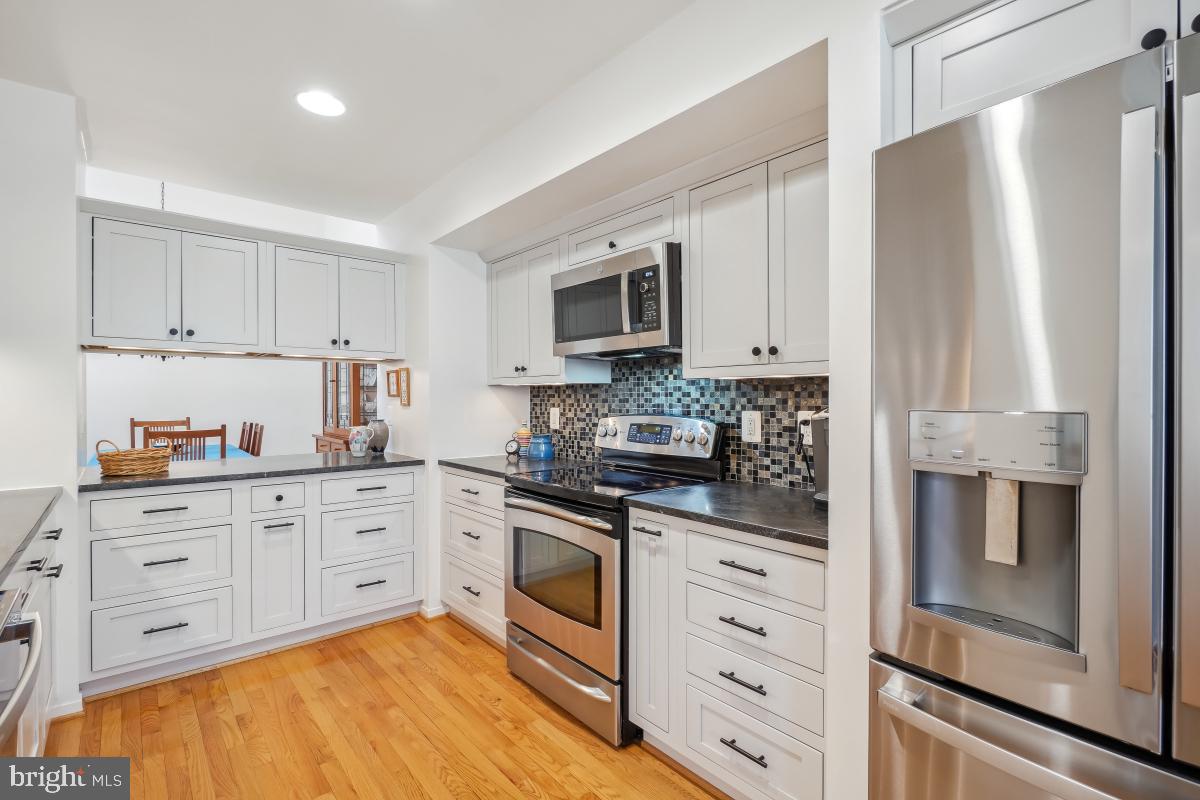 WESTCOVE - Residential