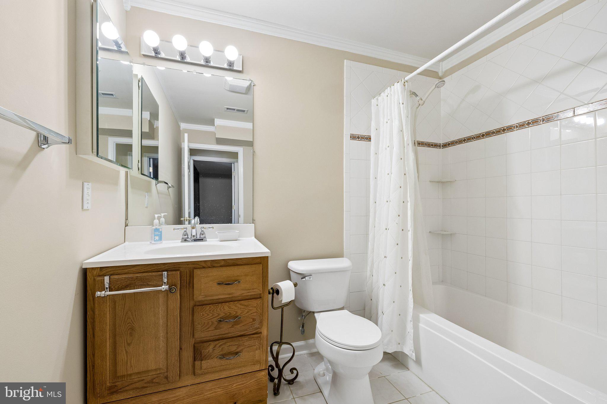 HERITAGE HUNT - Residential