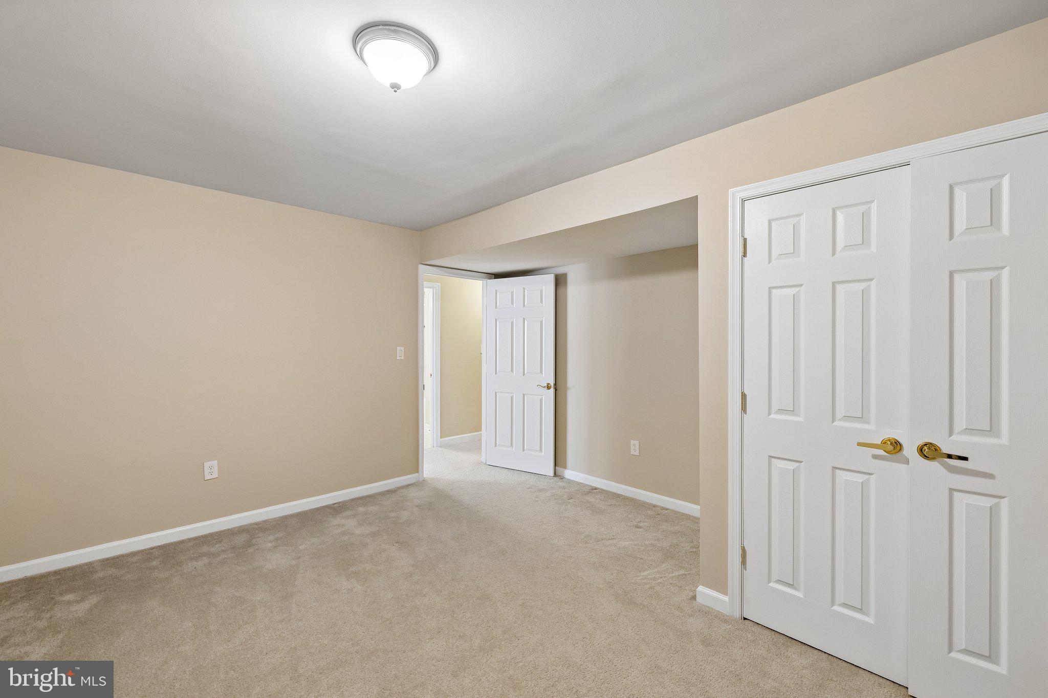 HERITAGE HUNT - Residential