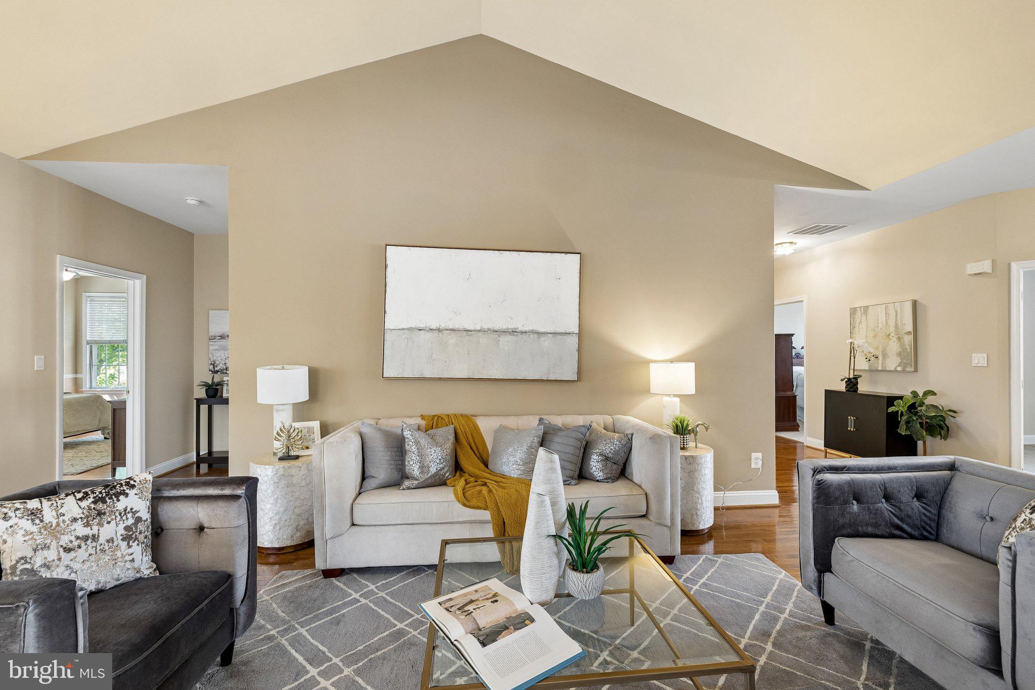 HERITAGE HUNT - Residential