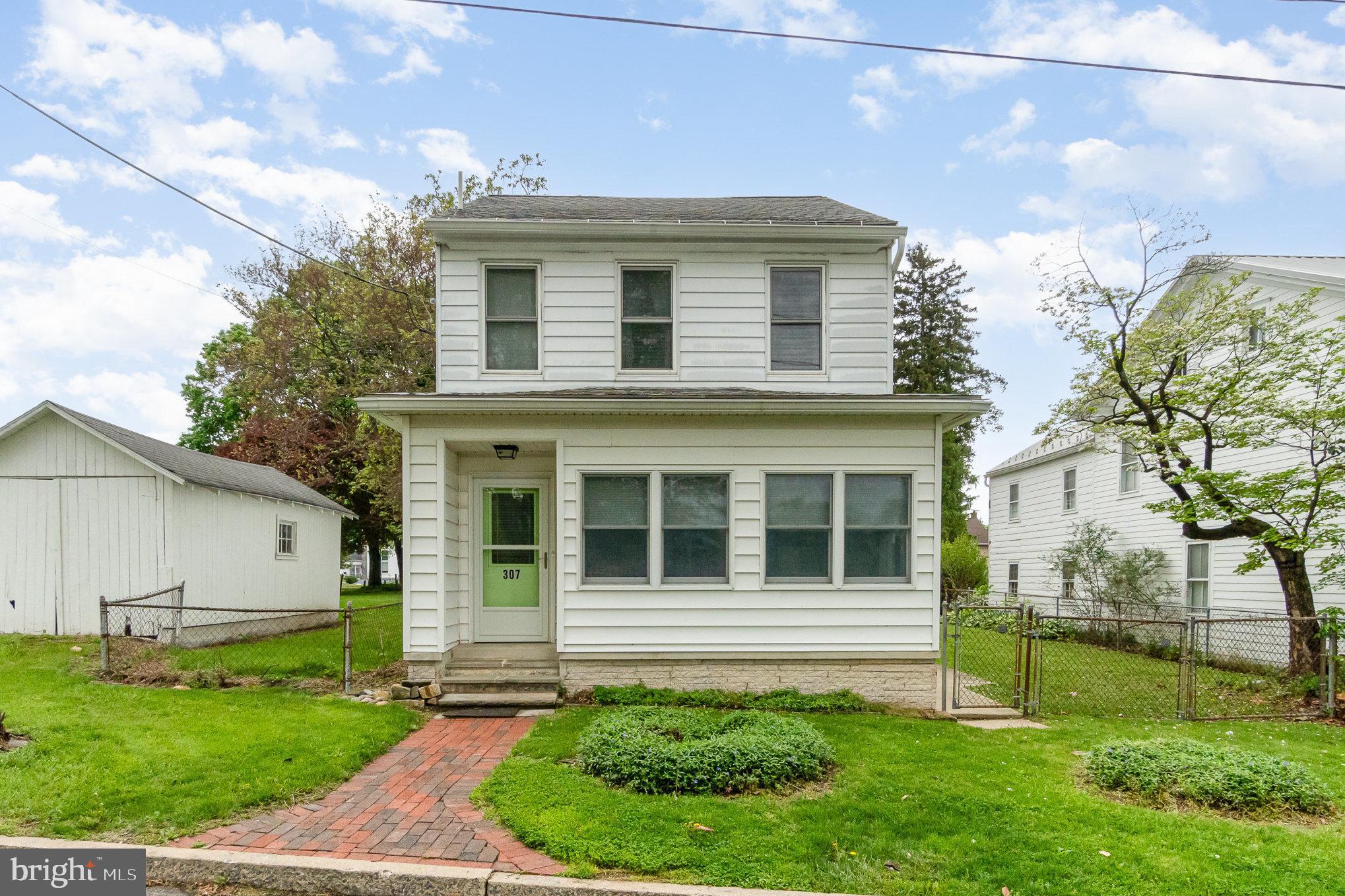 You’ll fall in love with this delightful 2-bedroom, 1.5-bath home nestled in the heart of Dauphin Borough. The open-concept kitchen and dining area flow seamlessly onto a beautiful deck—perfect for entertaining or enjoying peaceful evenings in the fenced-in backyard. The detached garage offers not only parking but also a quaint porch and ample room for your favorite DIY projects. This home is just steps away from the small community park featuring a playground, pavilion, and basketball courts and within walking distance to the post office, restaurants, corner store, and the Stoney Creek Dam.
This home offers charm, functionality, and a welcoming neighborhood feel. Schedule your showing today!
***Offer Deadline 5/12/25 at 6pm***