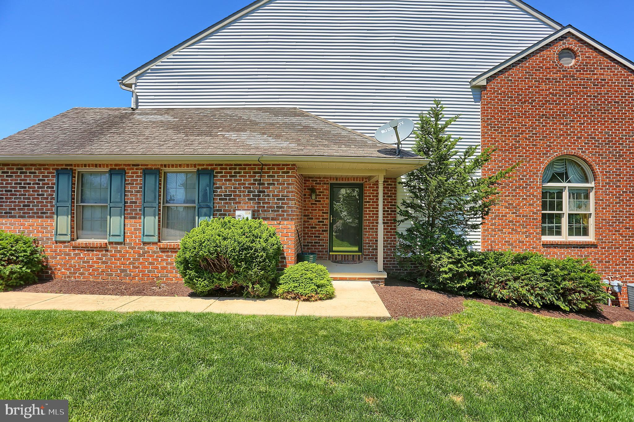 SUMMIT HILLS - Residential