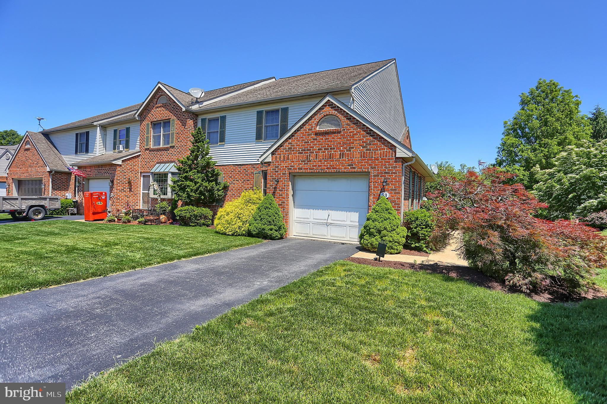 SUMMIT HILLS - Residential