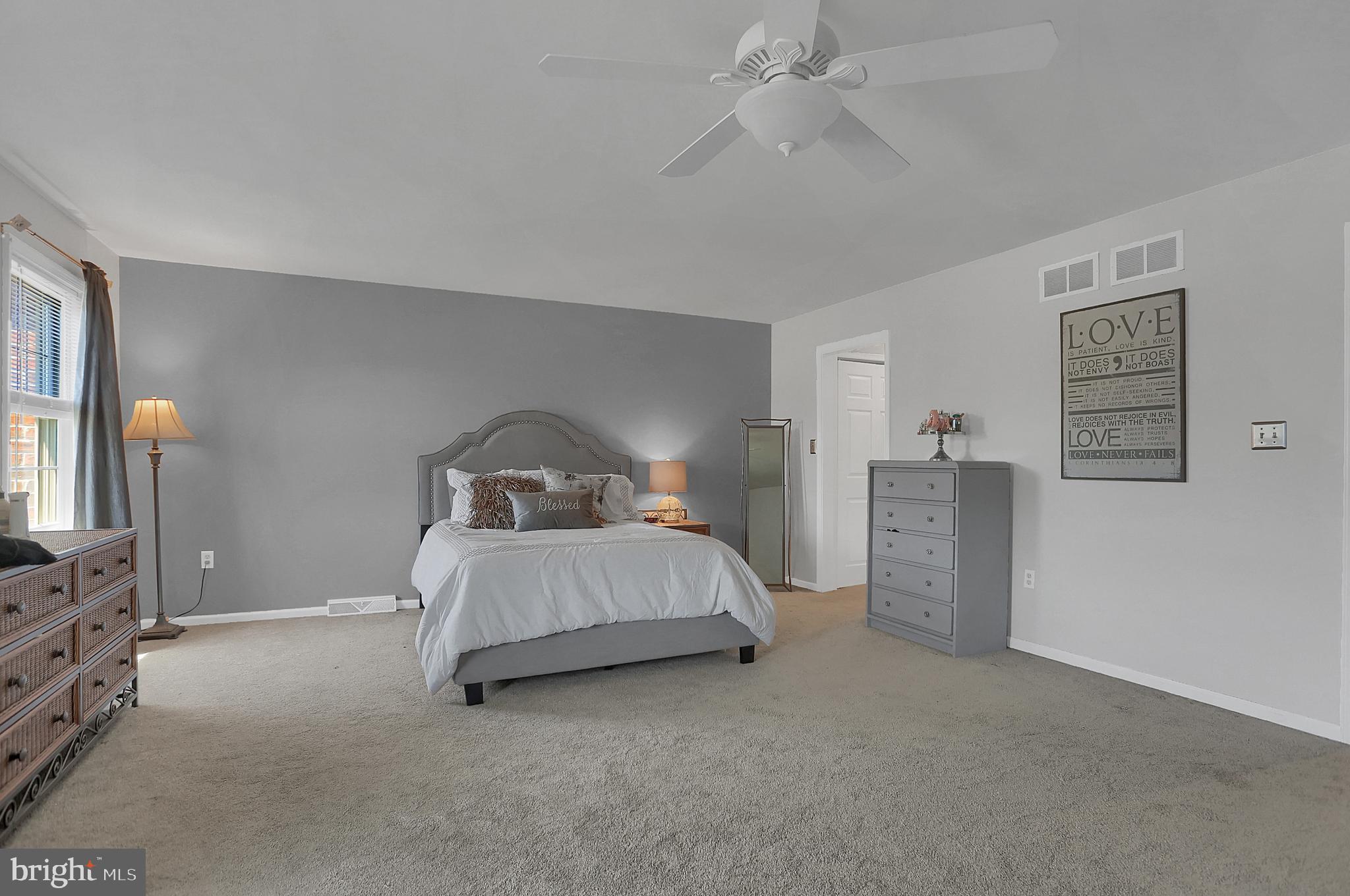 SUMMIT HILLS - Residential