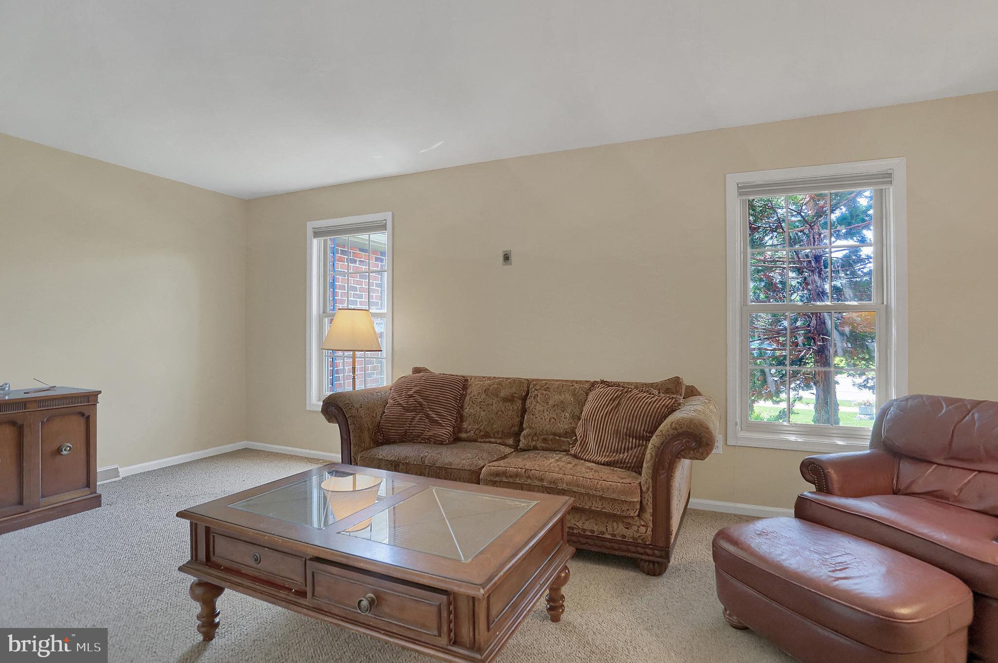 SUMMIT HILLS - Residential