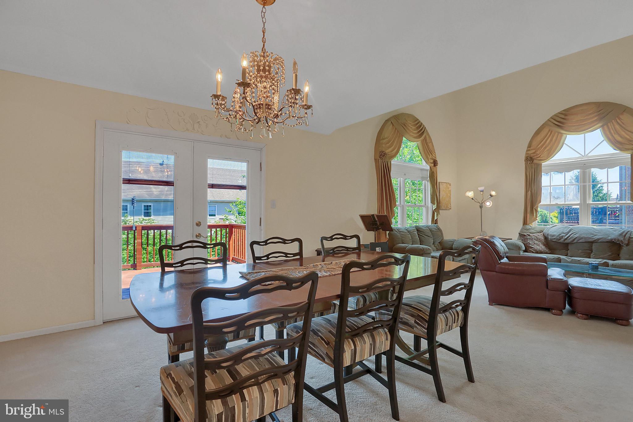 SUMMIT HILLS - Residential