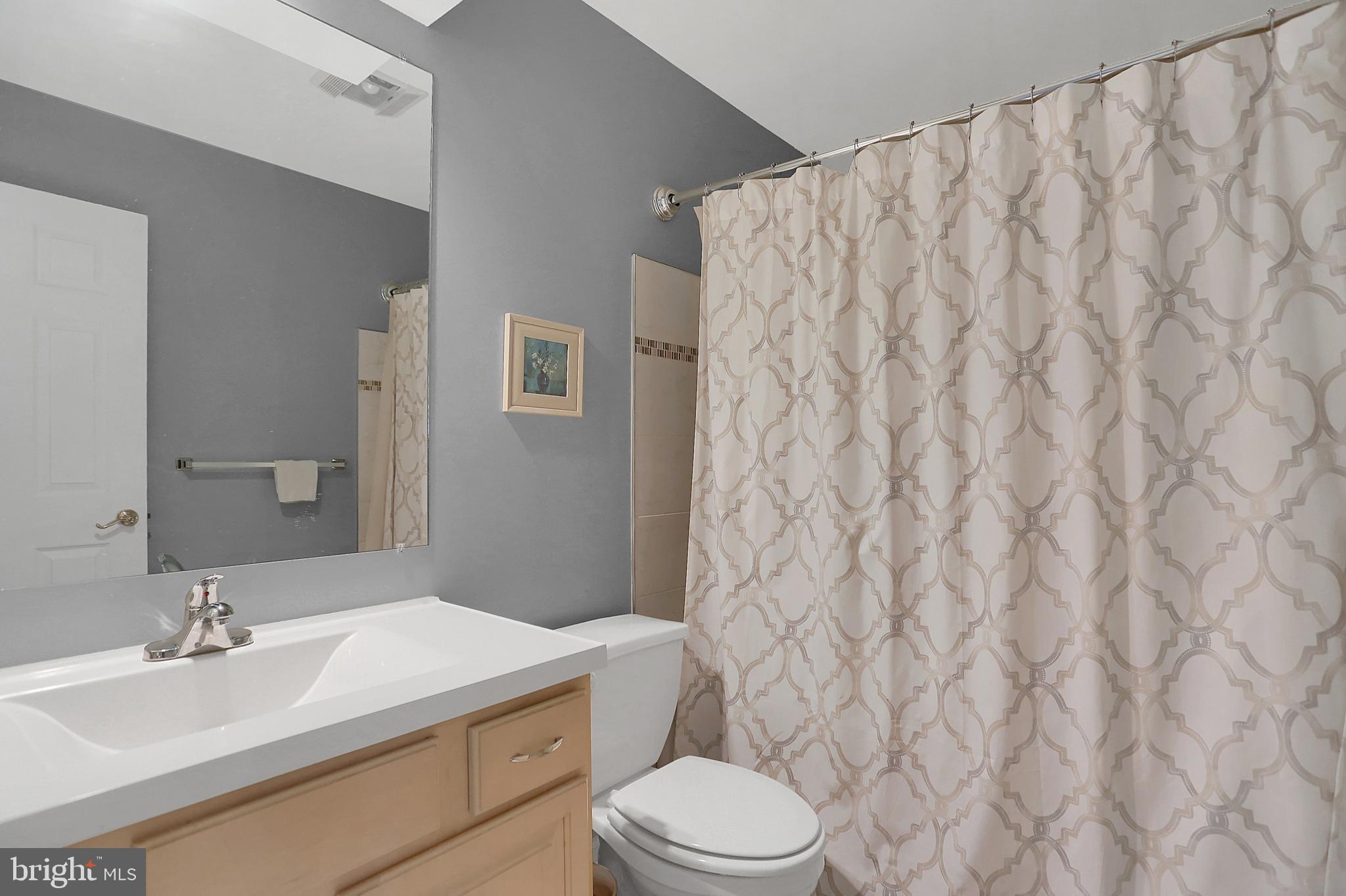 SUMMIT HILLS - Residential