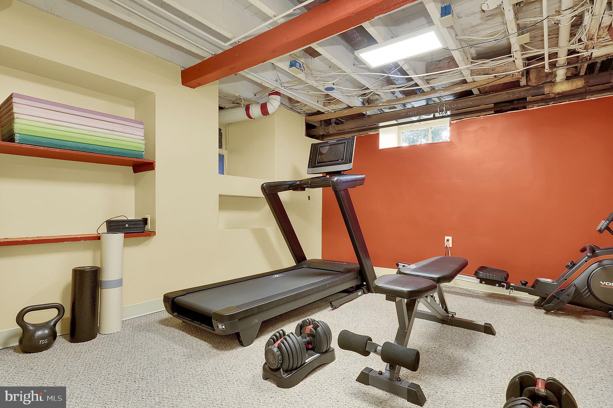 MIDDLETOWN - Residential