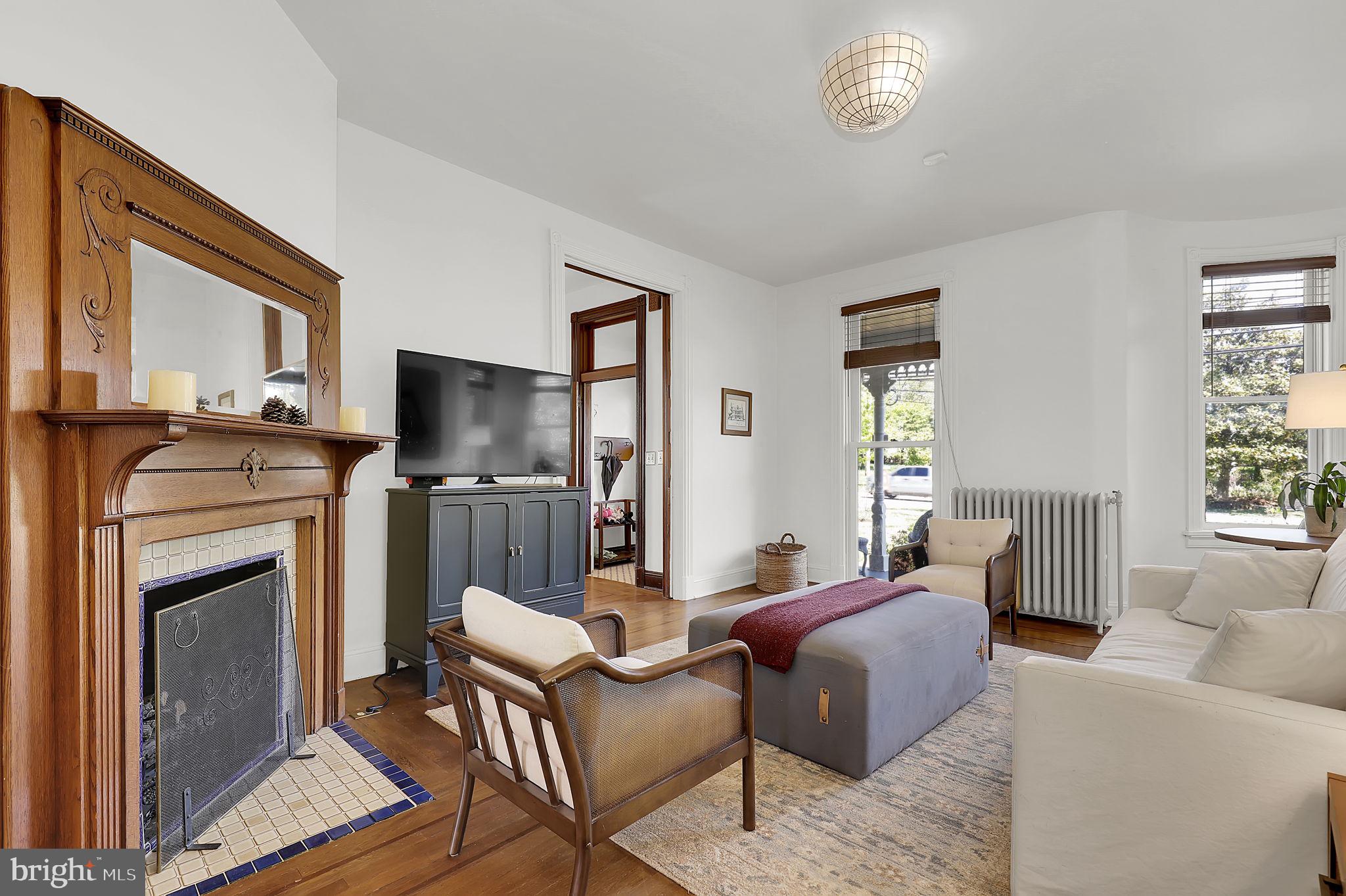 MIDDLETOWN - Residential