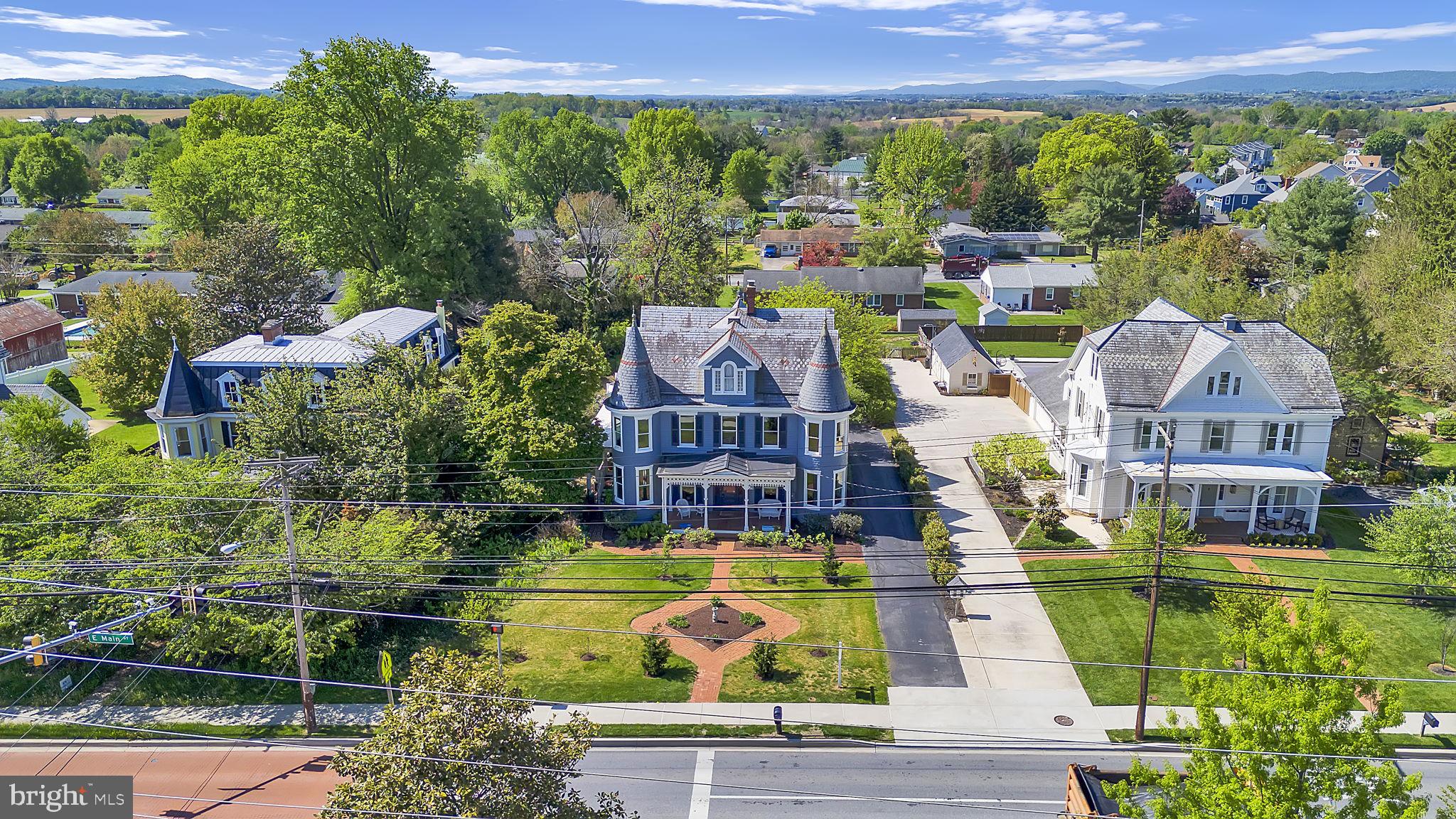 MIDDLETOWN - Residential