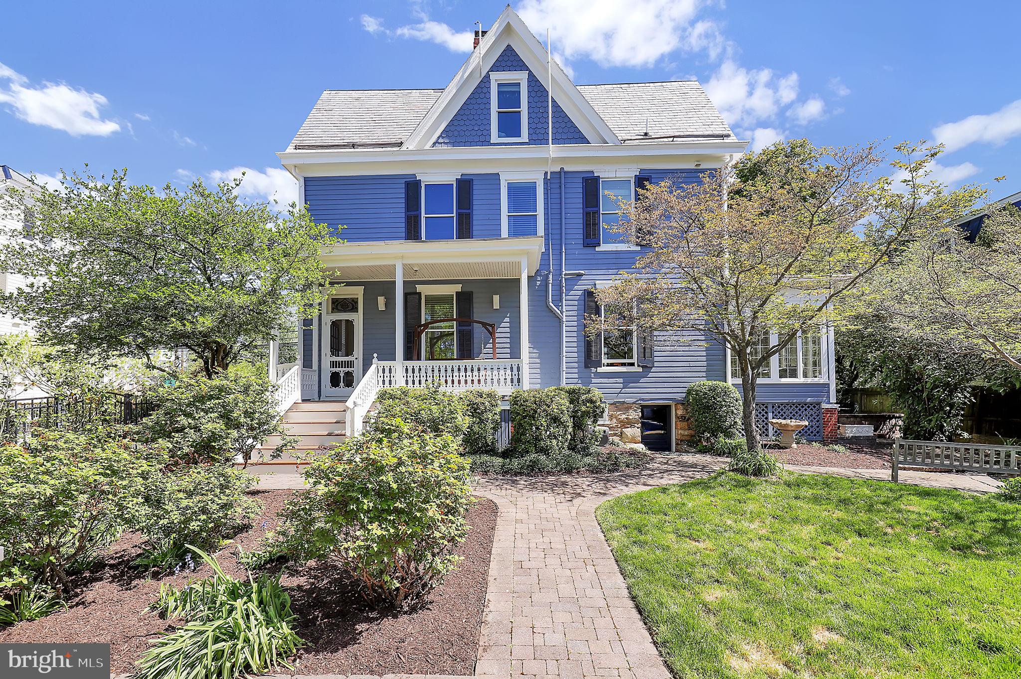 MIDDLETOWN - Residential