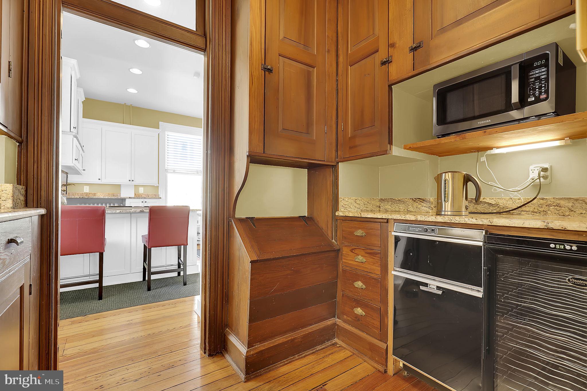 MIDDLETOWN - Residential