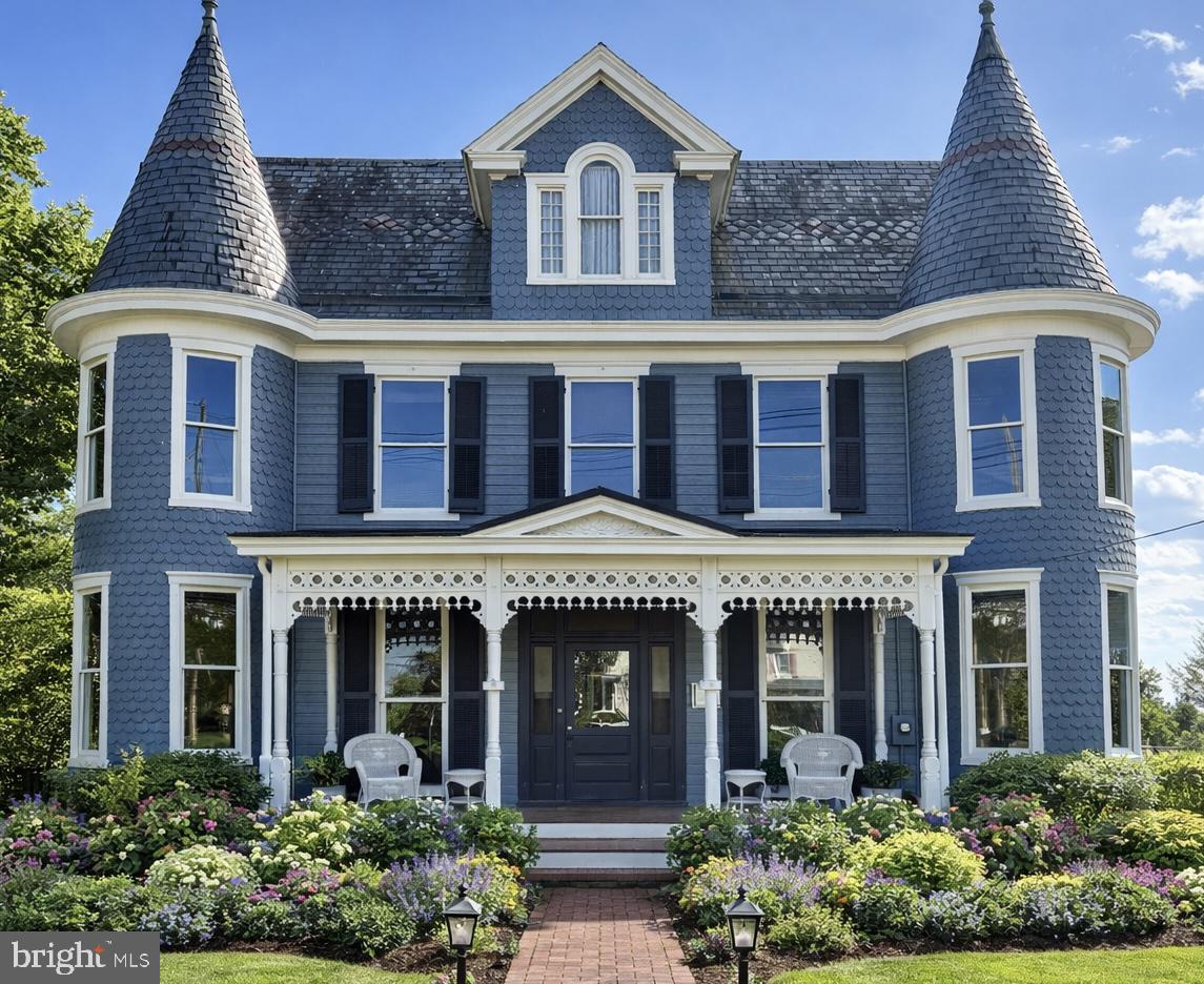 MIDDLETOWN - Residential