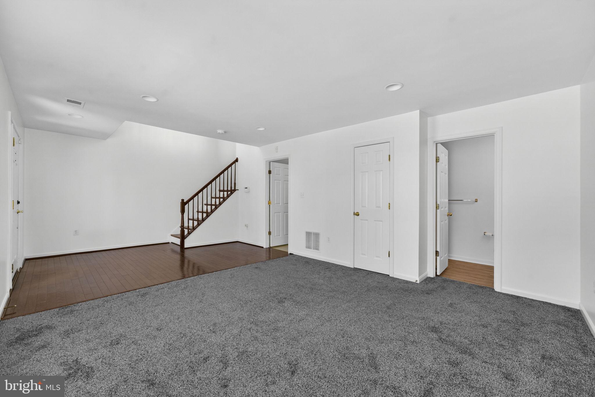 VILLAGE OF IDLEWILD - Residential