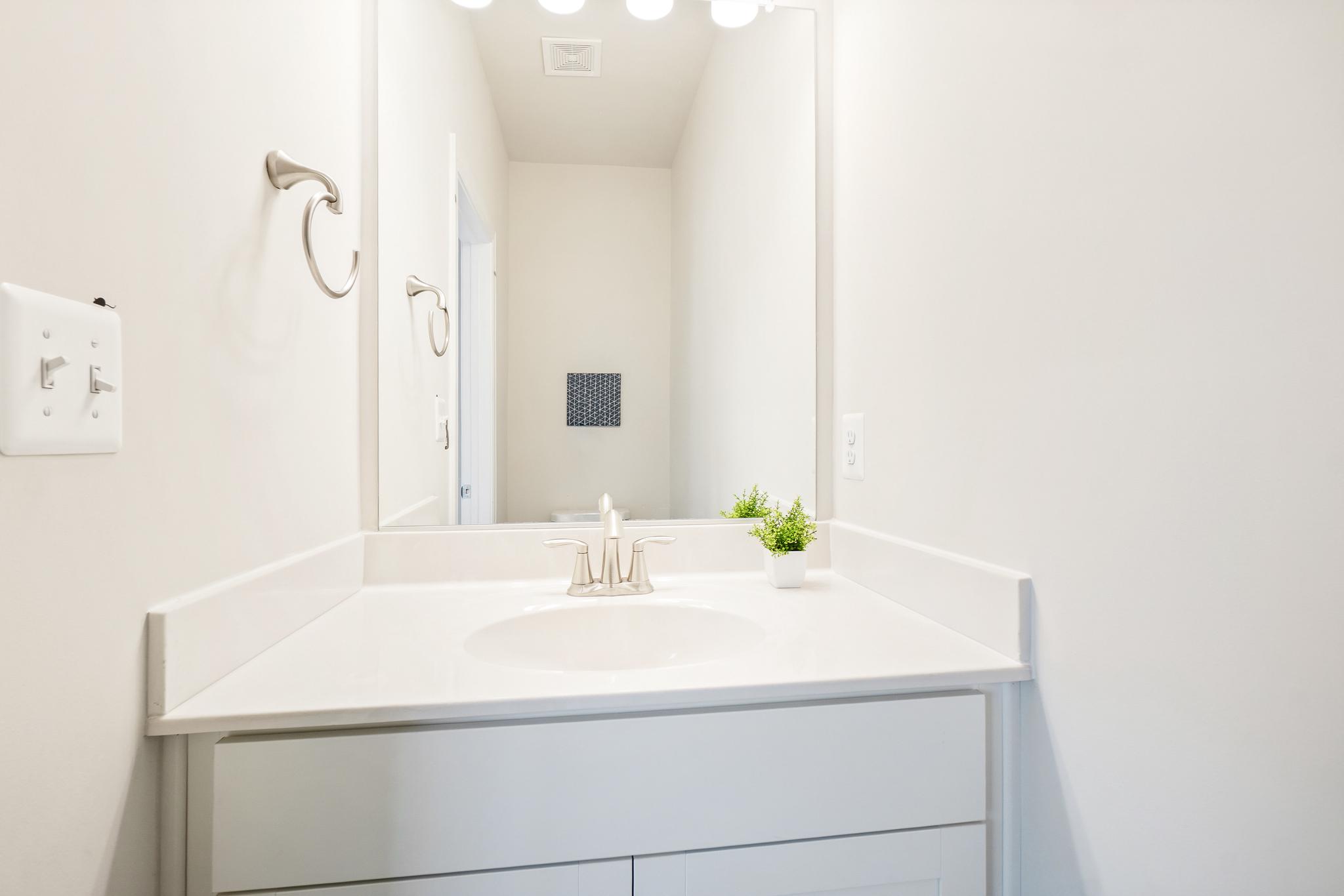 CROWN - Residential