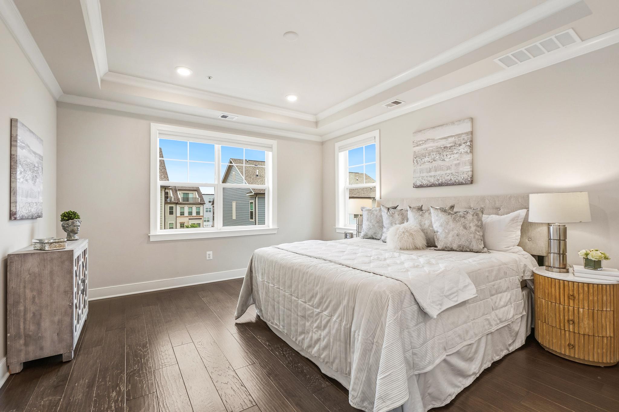 CROWN - Residential