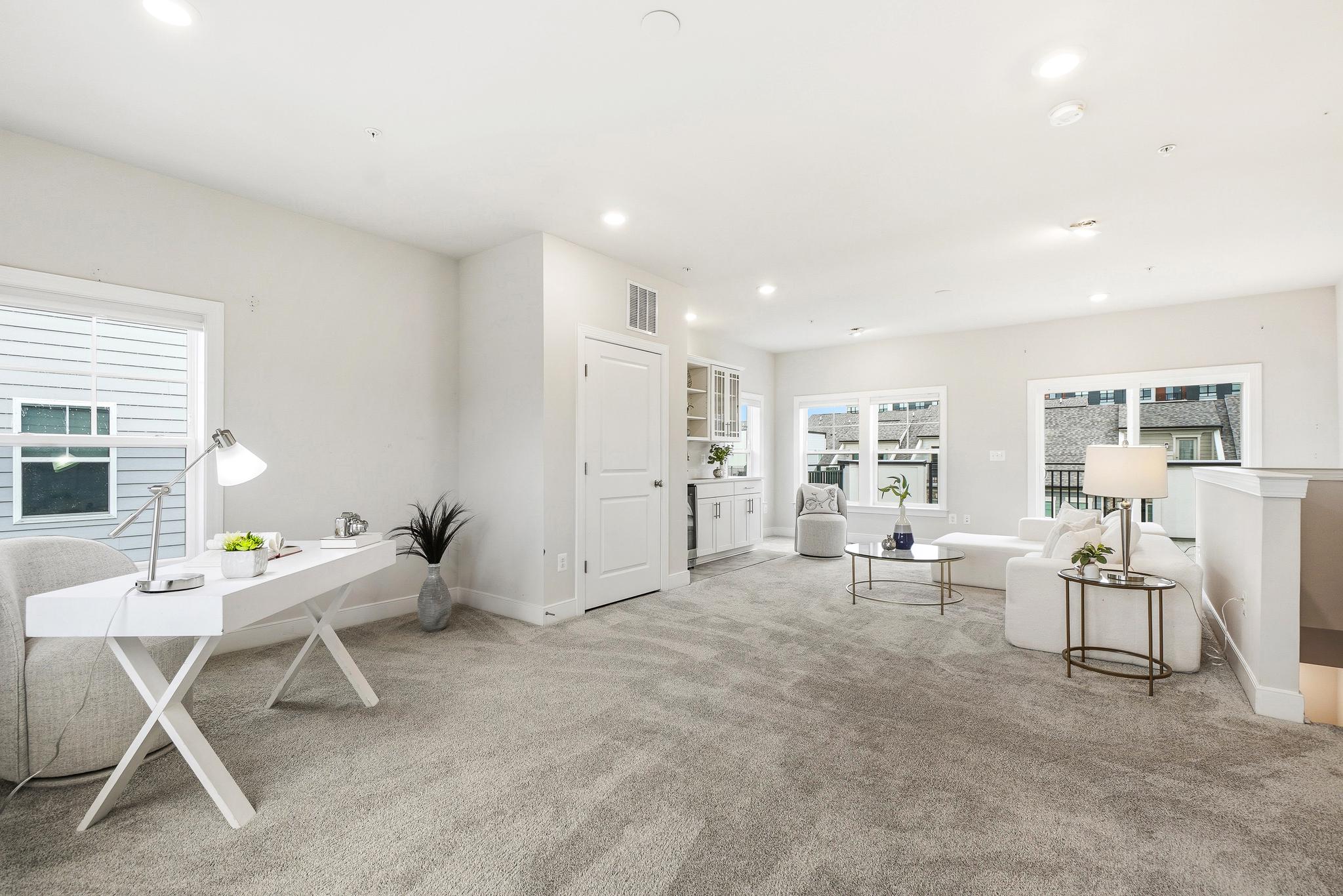 CROWN - Residential