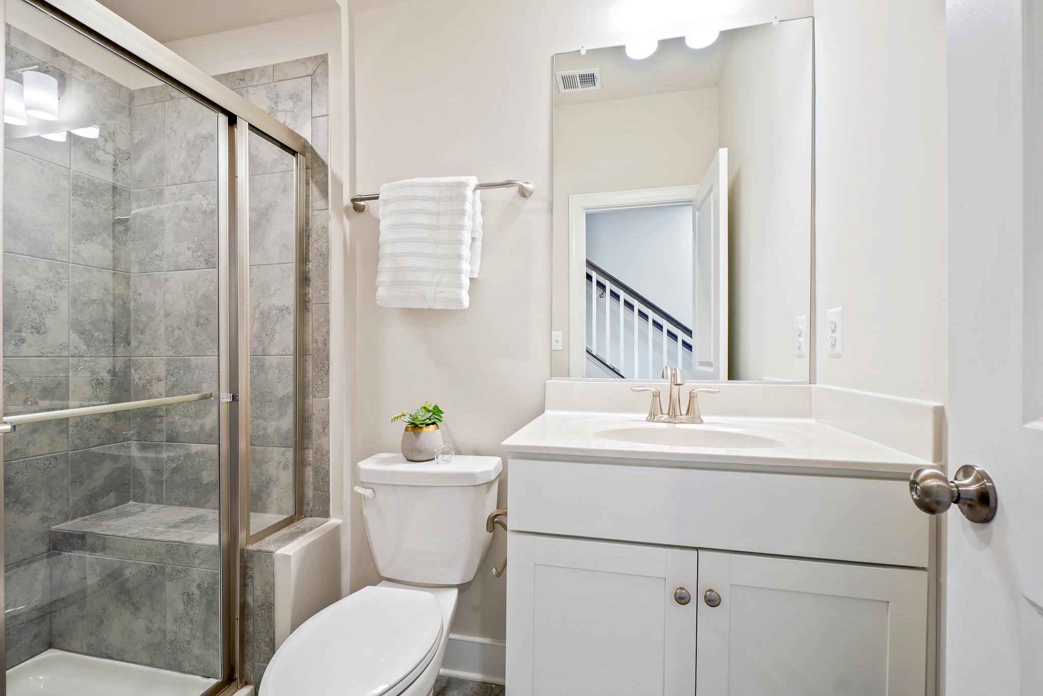 CROWN - Residential