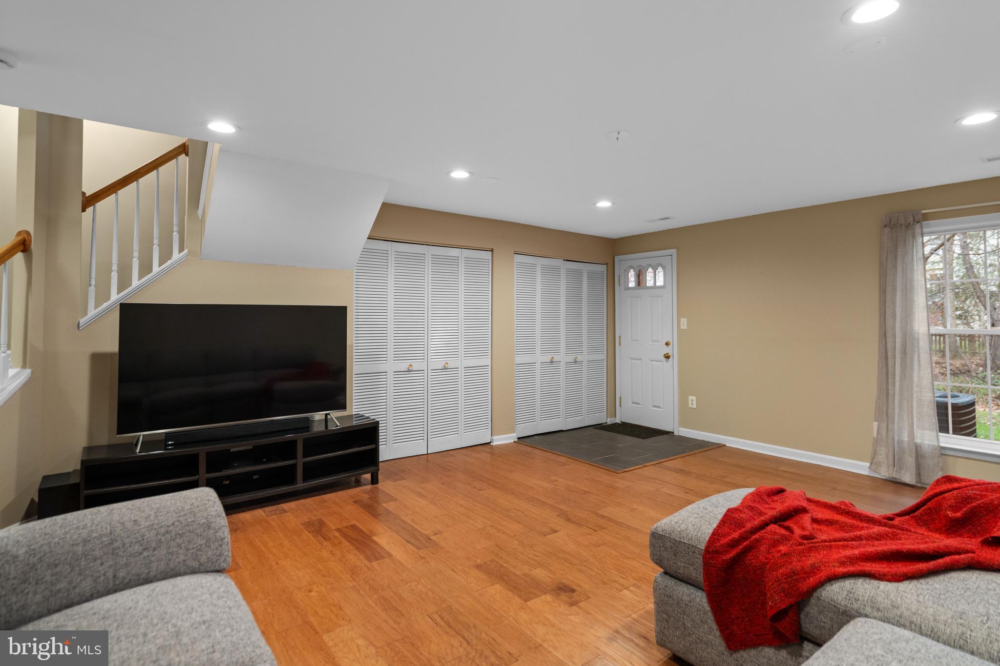 SAYBROOKE - Residential