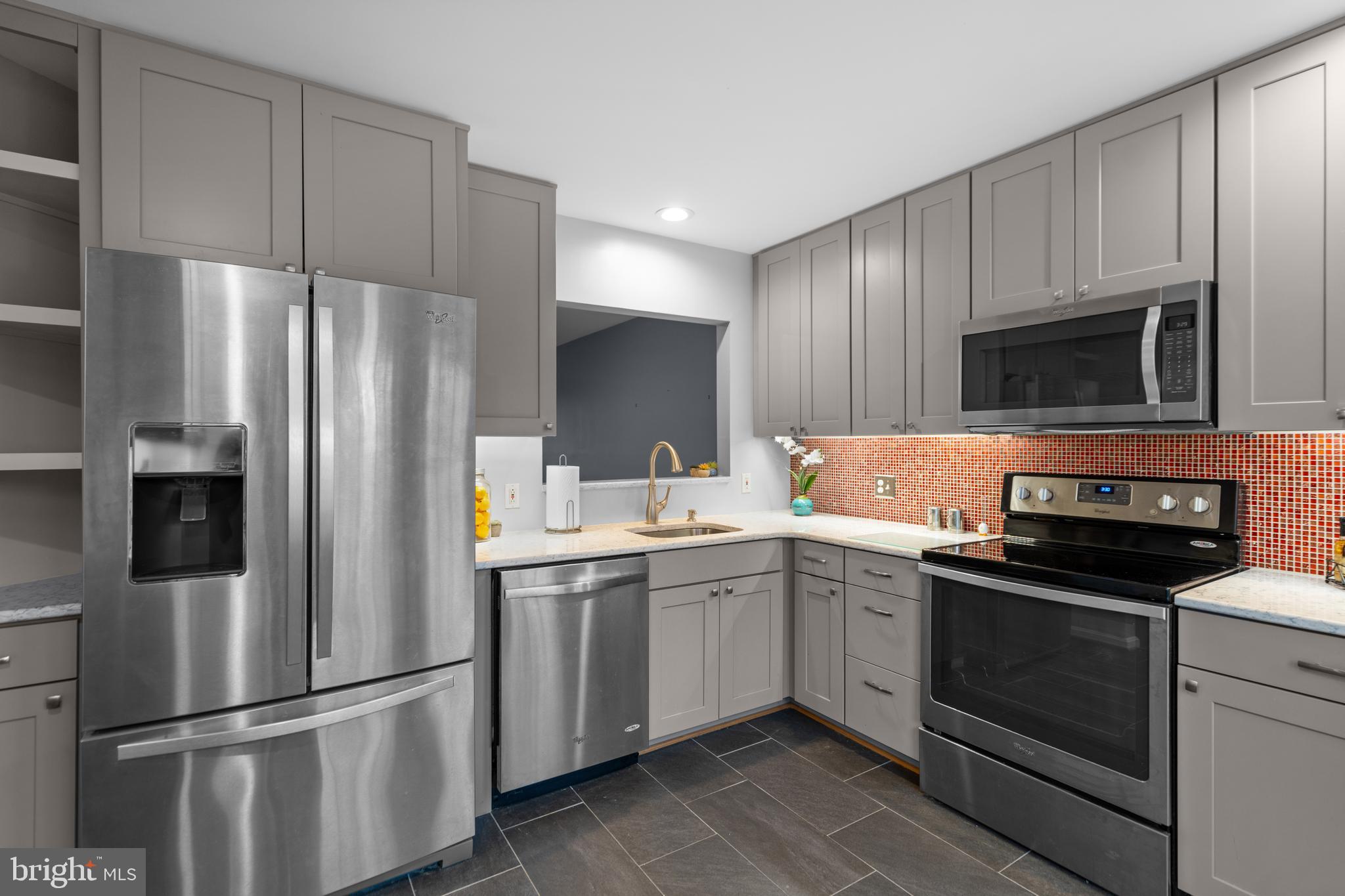 SAYBROOKE - Residential