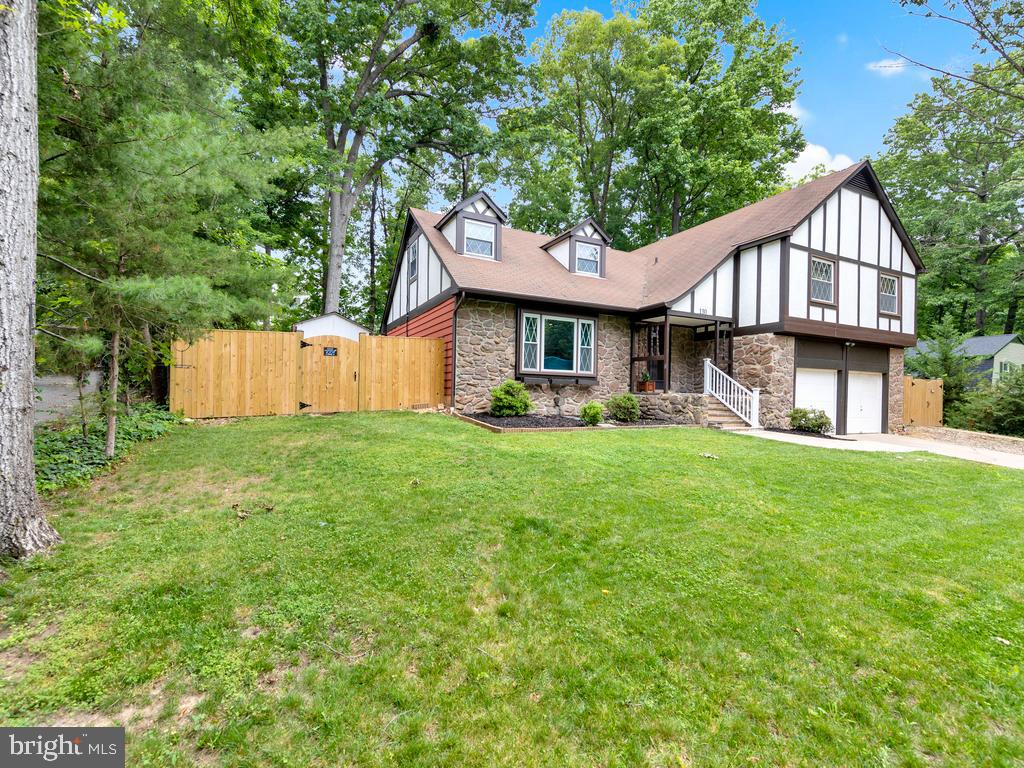 AQUIA HARBOUR - Residential