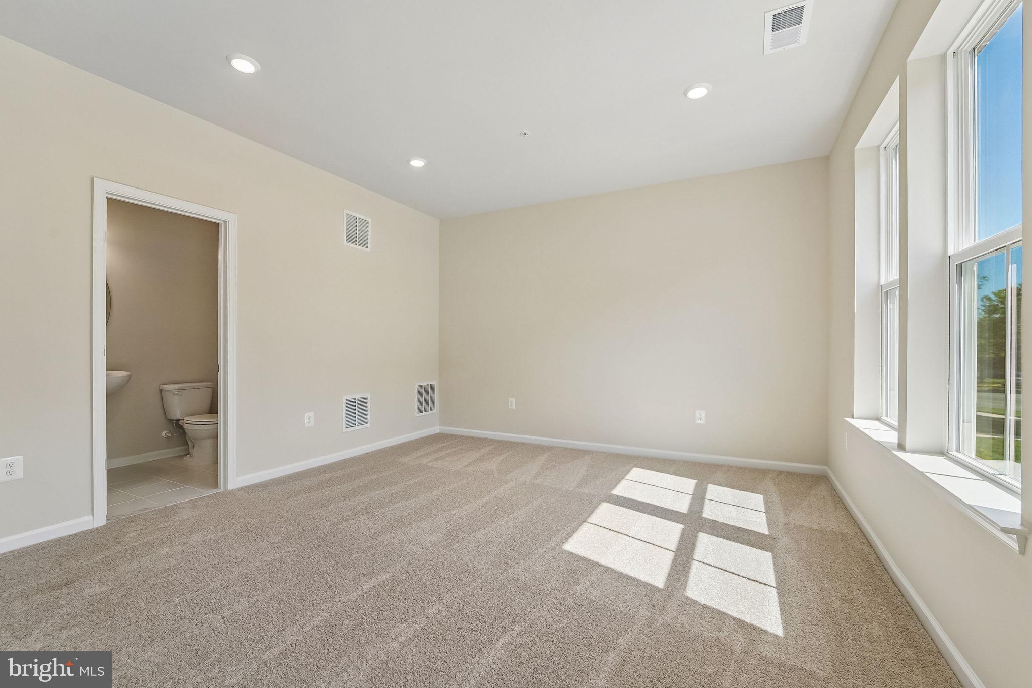 12103 SPIRIT AVENUE