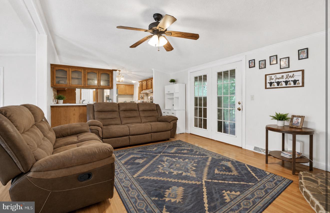 1298 WALNUT SHELL DRIVE